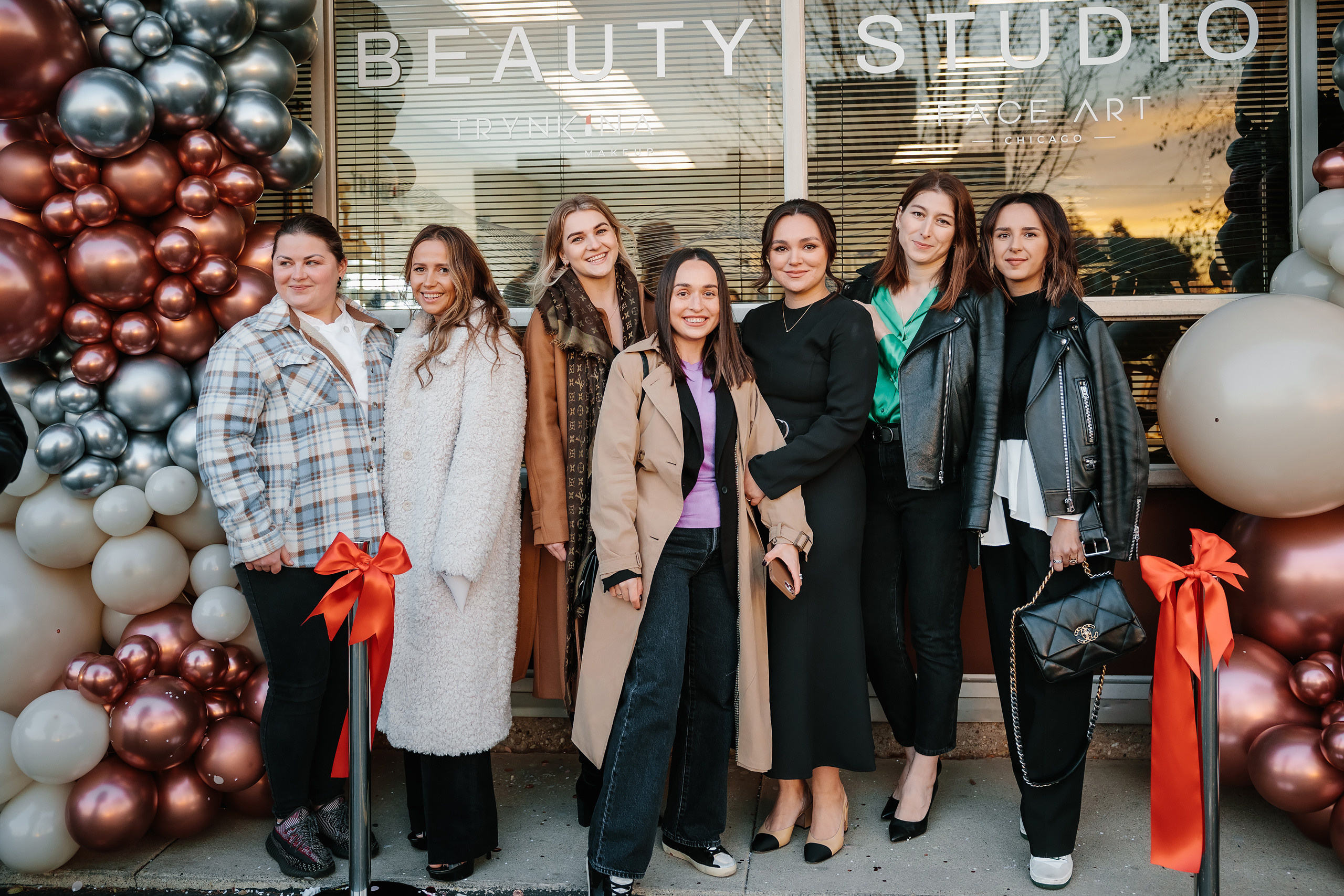 Grand Opening Trynkina Makeup 11.20.2022. Wedding family event photographer in Chicago Nick Yushevich