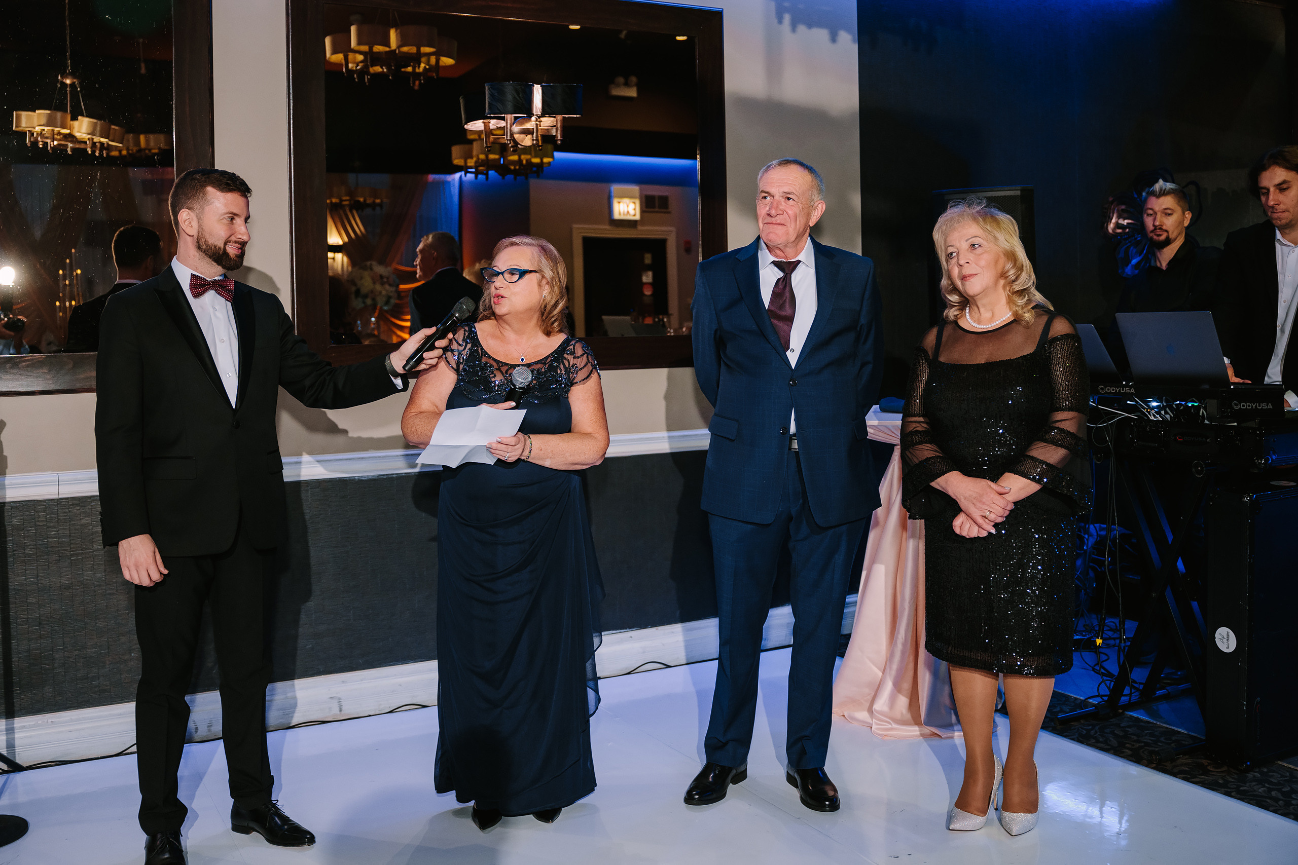 10.29.2022 Wedding. Wedding family event photographer in Chicago Nick Yushevich