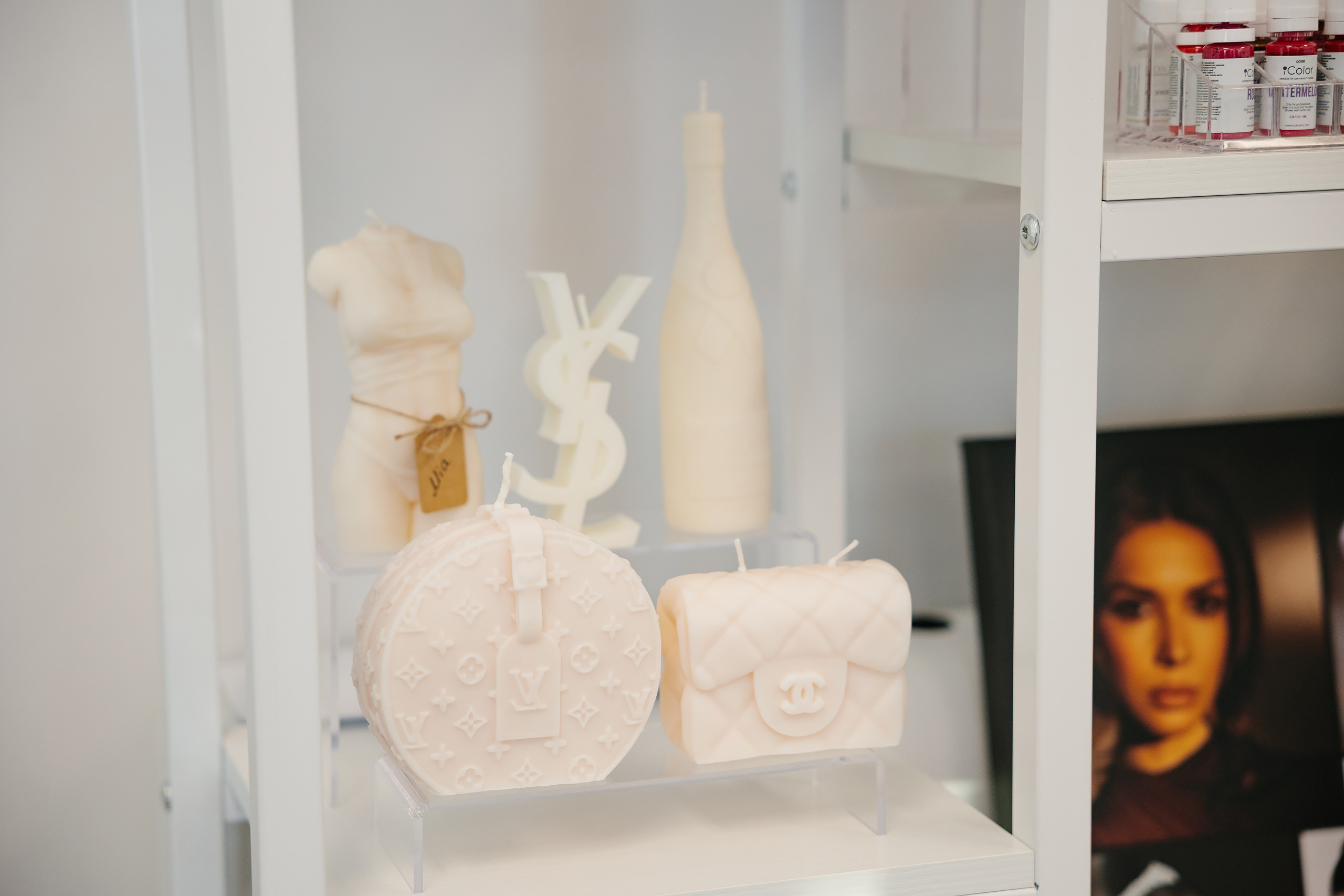 Grand Opening Trynkina Makeup 11.20.2022. Wedding family event photographer in Chicago Nick Yushevich