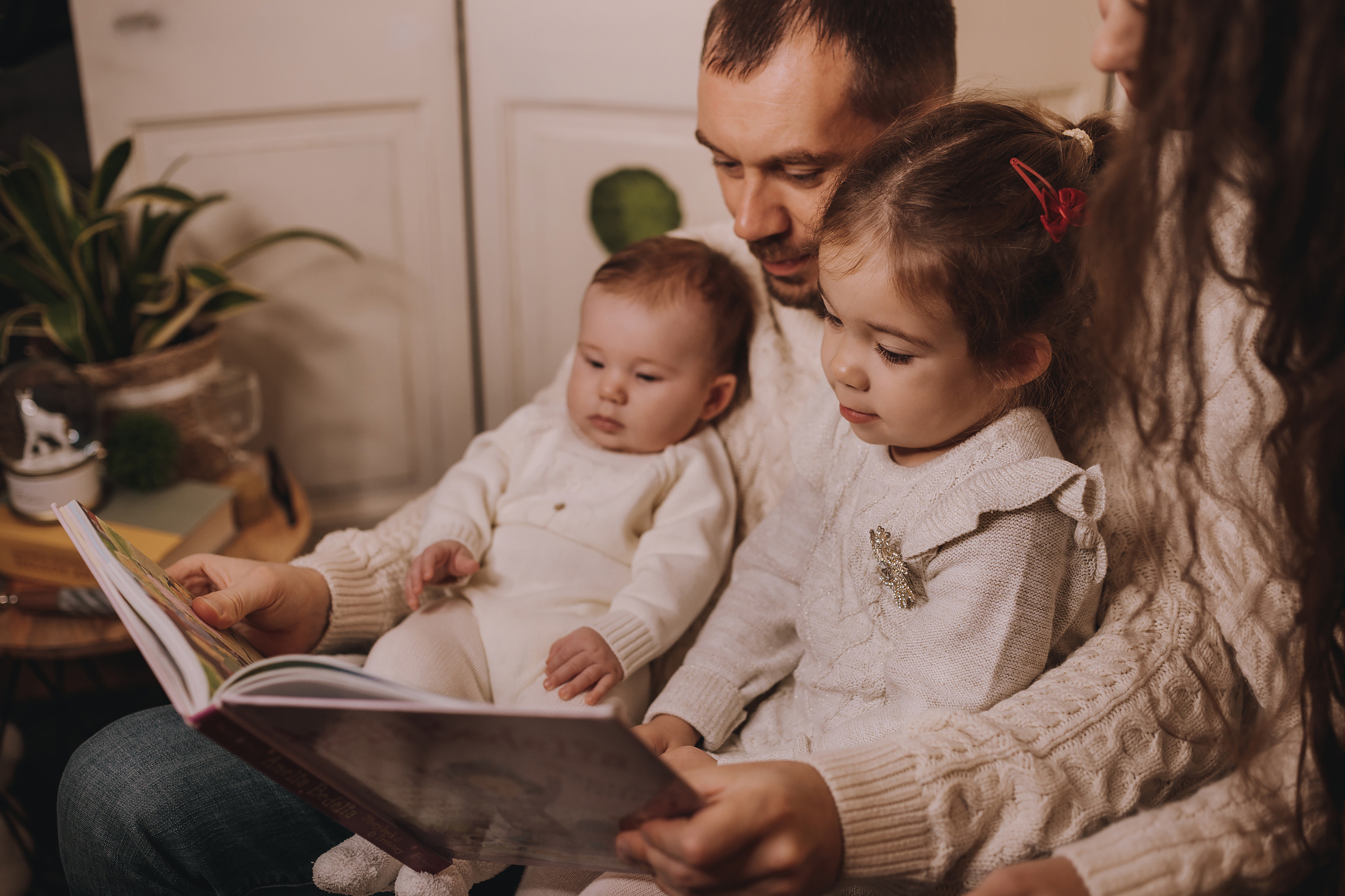 11.14.2022 Christmas Photoshoot 2. Wedding family event photographer in Chicago Nick Yushevich