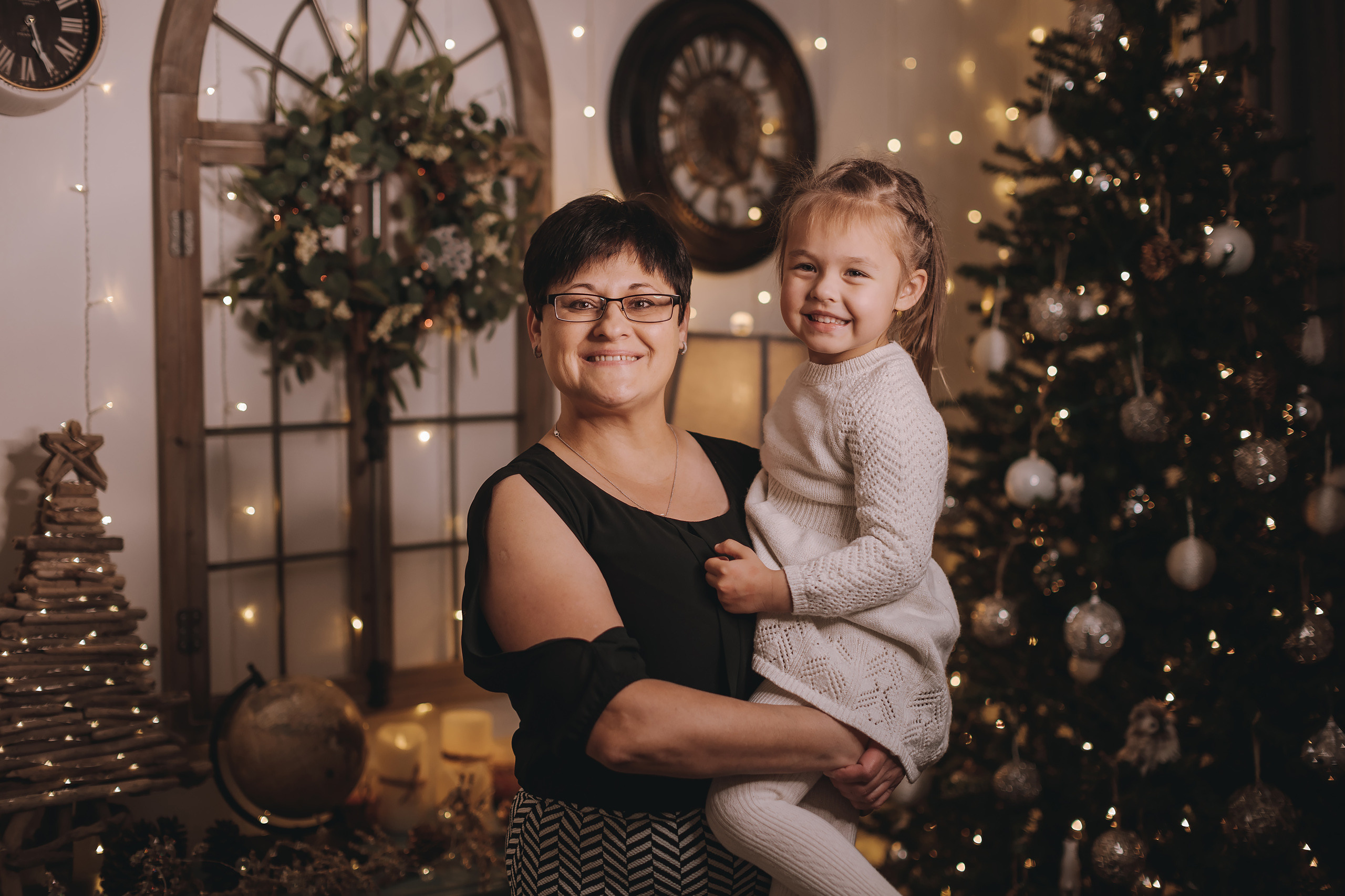 11.19.2022 Christmas Photoshoot 4. Wedding family event photographer in Chicago Nick Yushevich