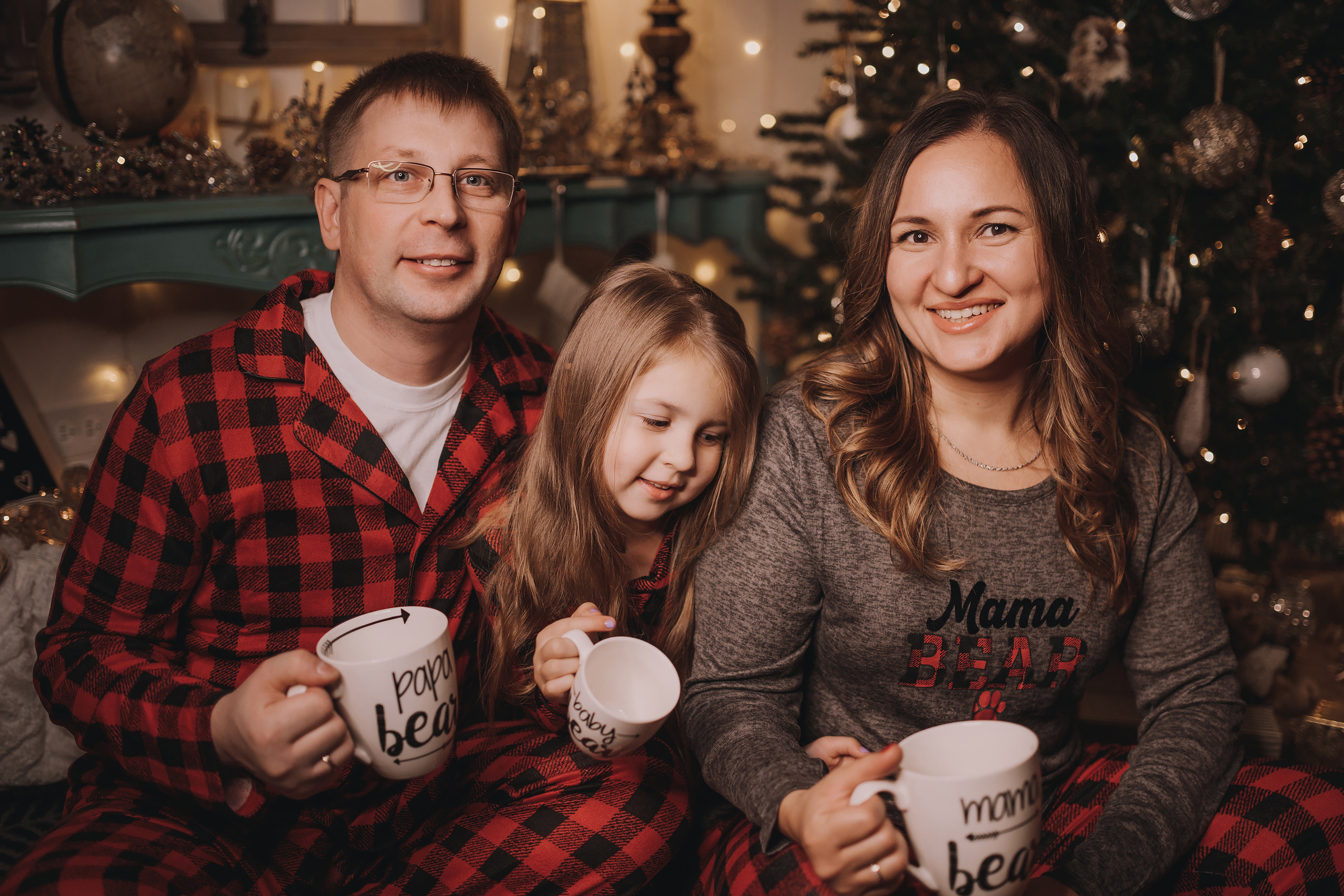 11.12.2022 Christmas Photoshoot 1. Wedding family event photographer in Chicago Nick Yushevich