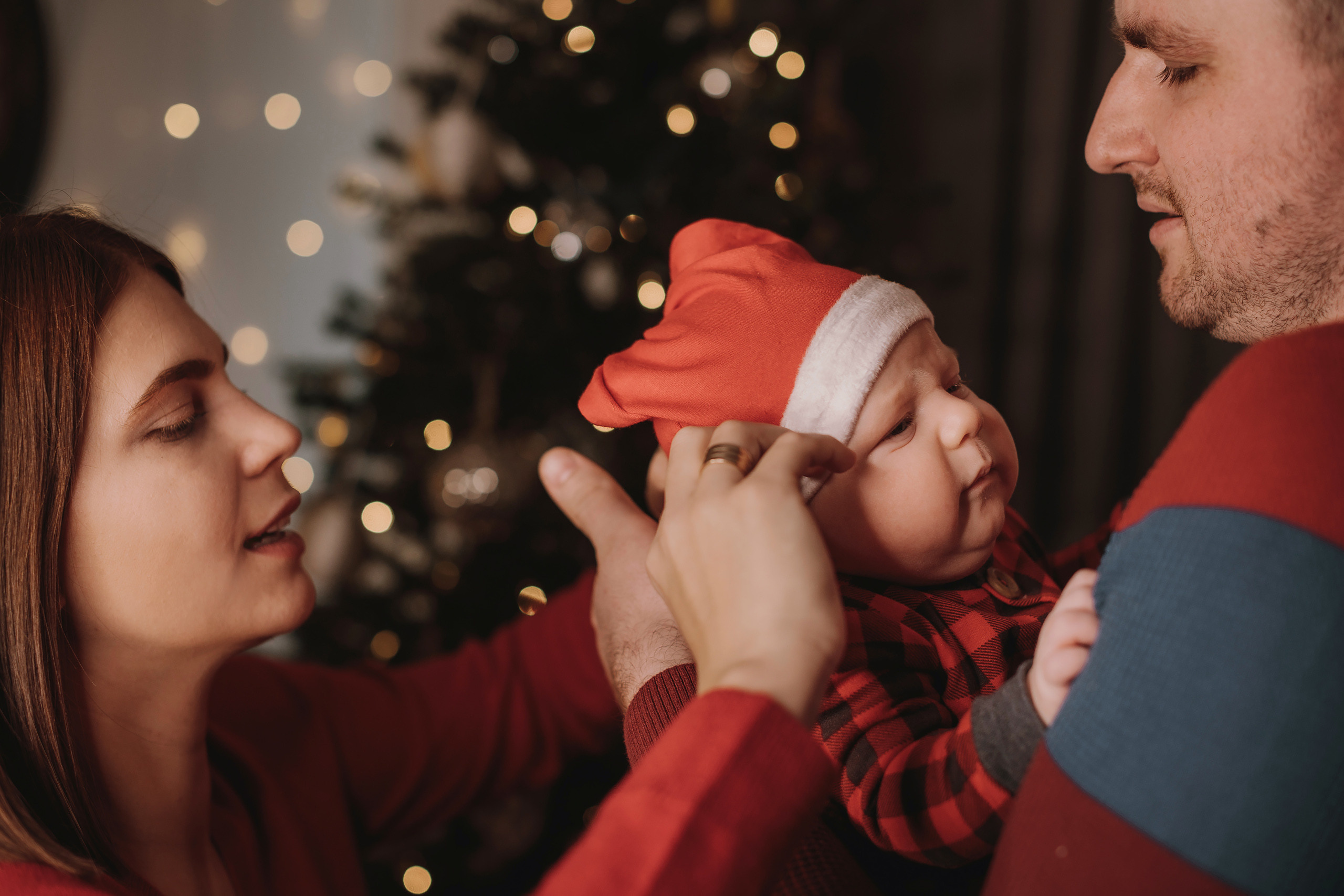 11.26.2022 Christmas Photoshoot 9. Wedding family event photographer in Chicago Nick Yushevich