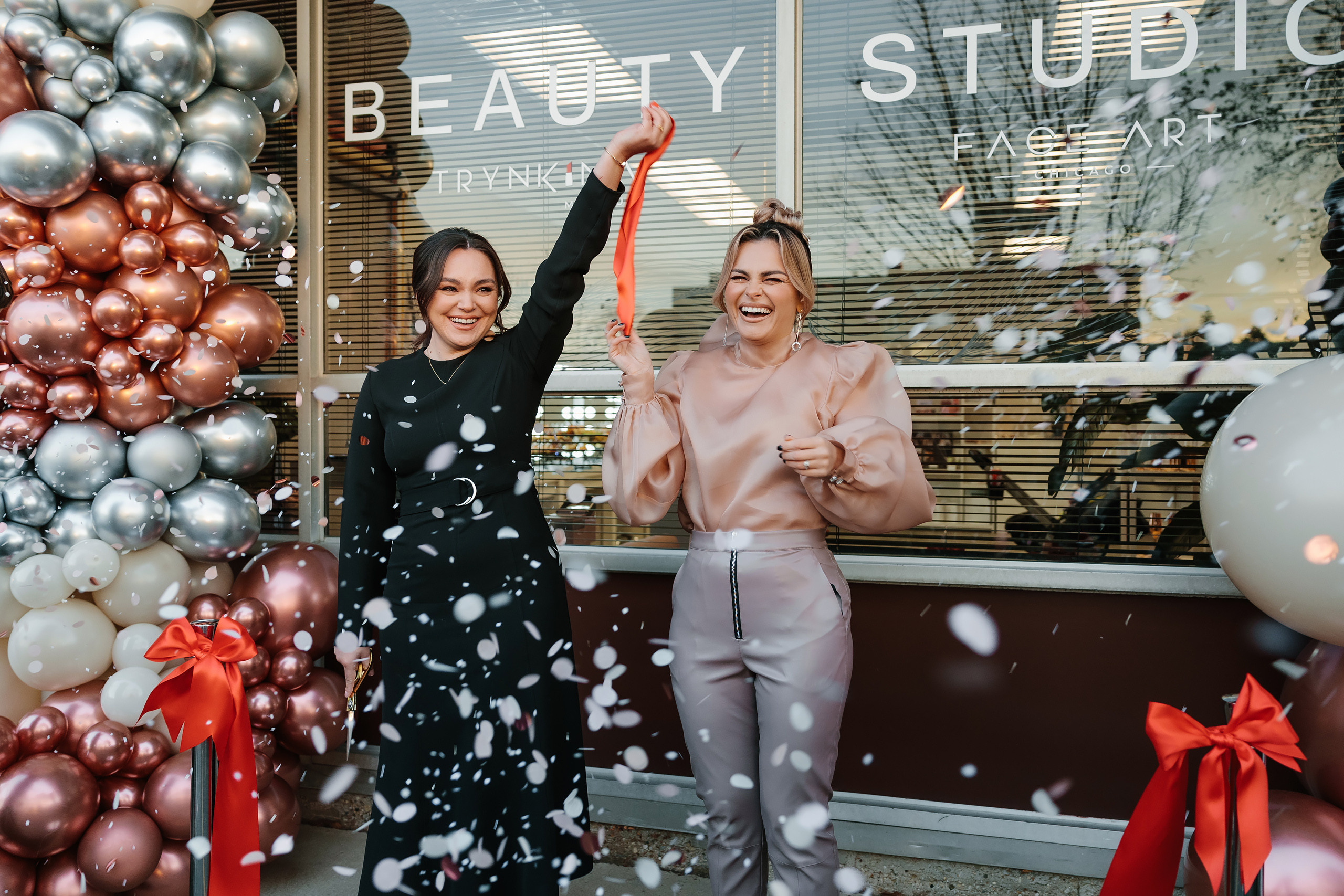 Grand Opening Trynkina Makeup 11.20.2022. Wedding family event photographer in Chicago Nick Yushevich