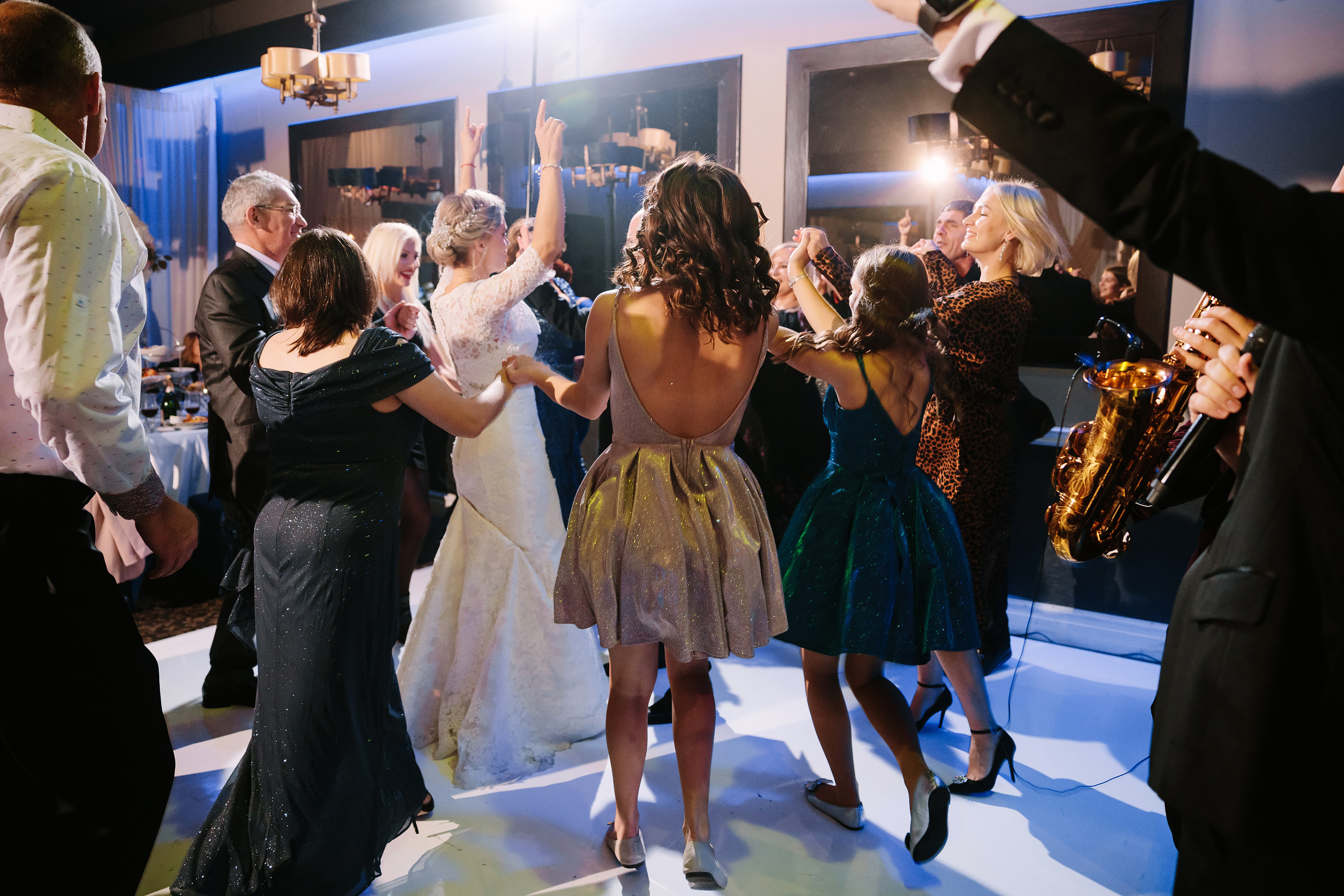 10.29.2022 Wedding. Wedding family event photographer in Chicago Nick Yushevich