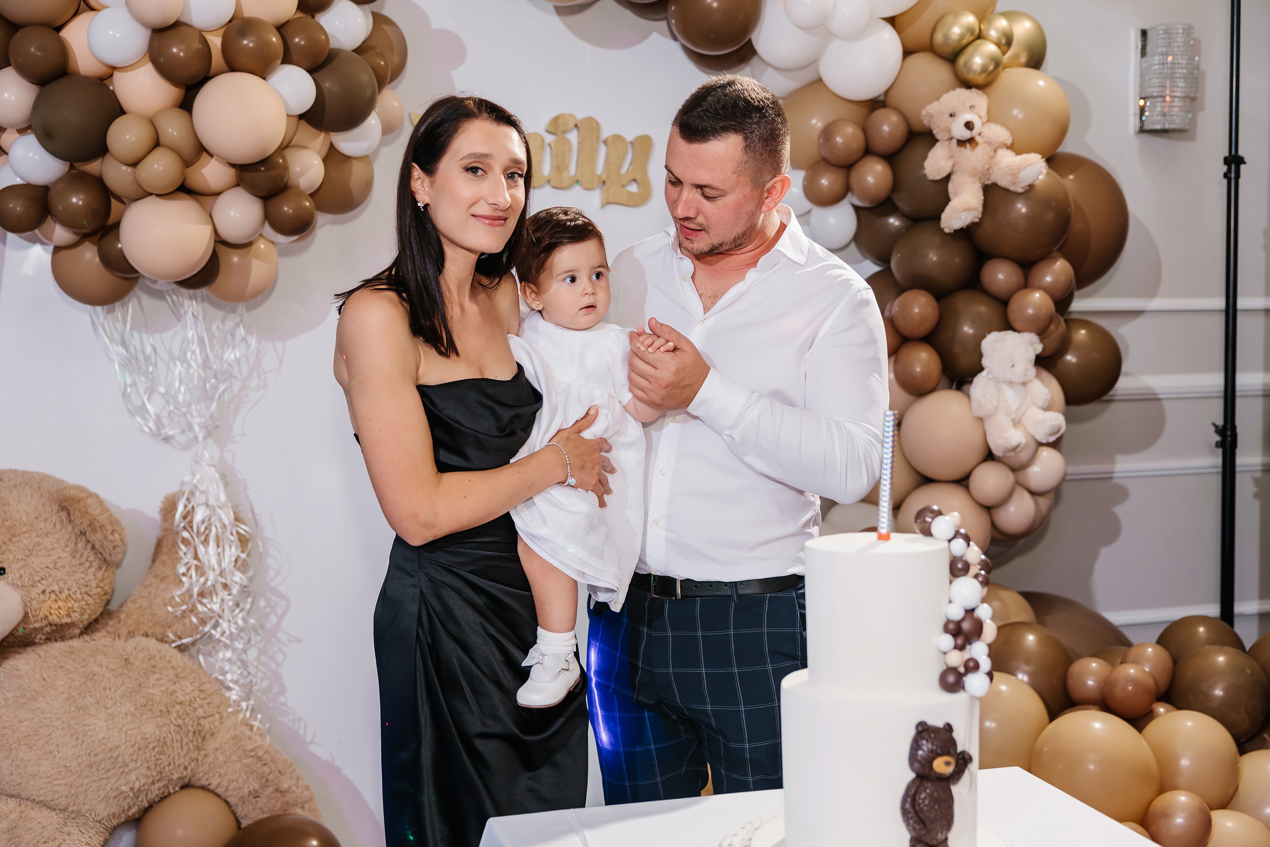 08.20.2022 First birthday. Wedding family event photographer in Chicago Nick Yushevich