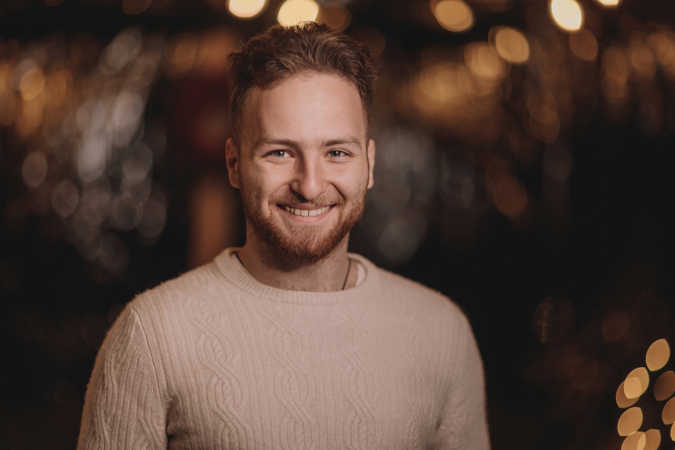 11.26.2022 Christmas Photoshoot. Wedding family event photographer in Chicago Nick Yushevich