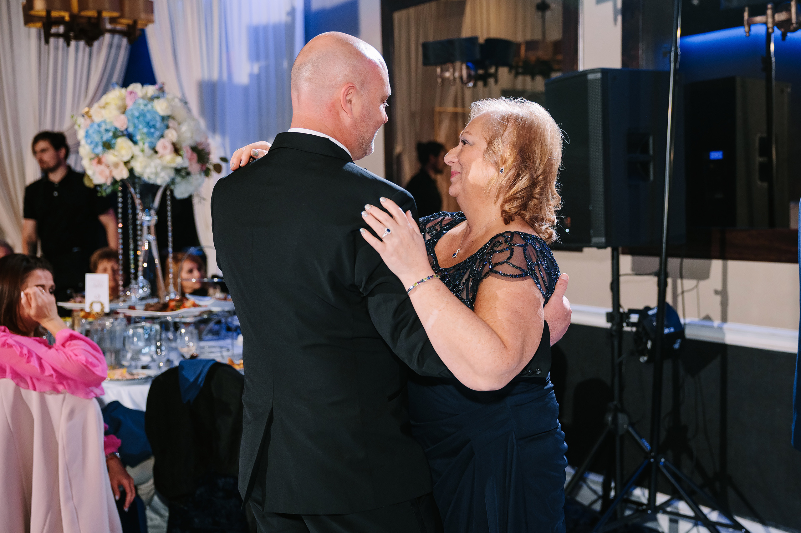 10.29.2022 Wedding. Wedding family event photographer in Chicago Nick Yushevich