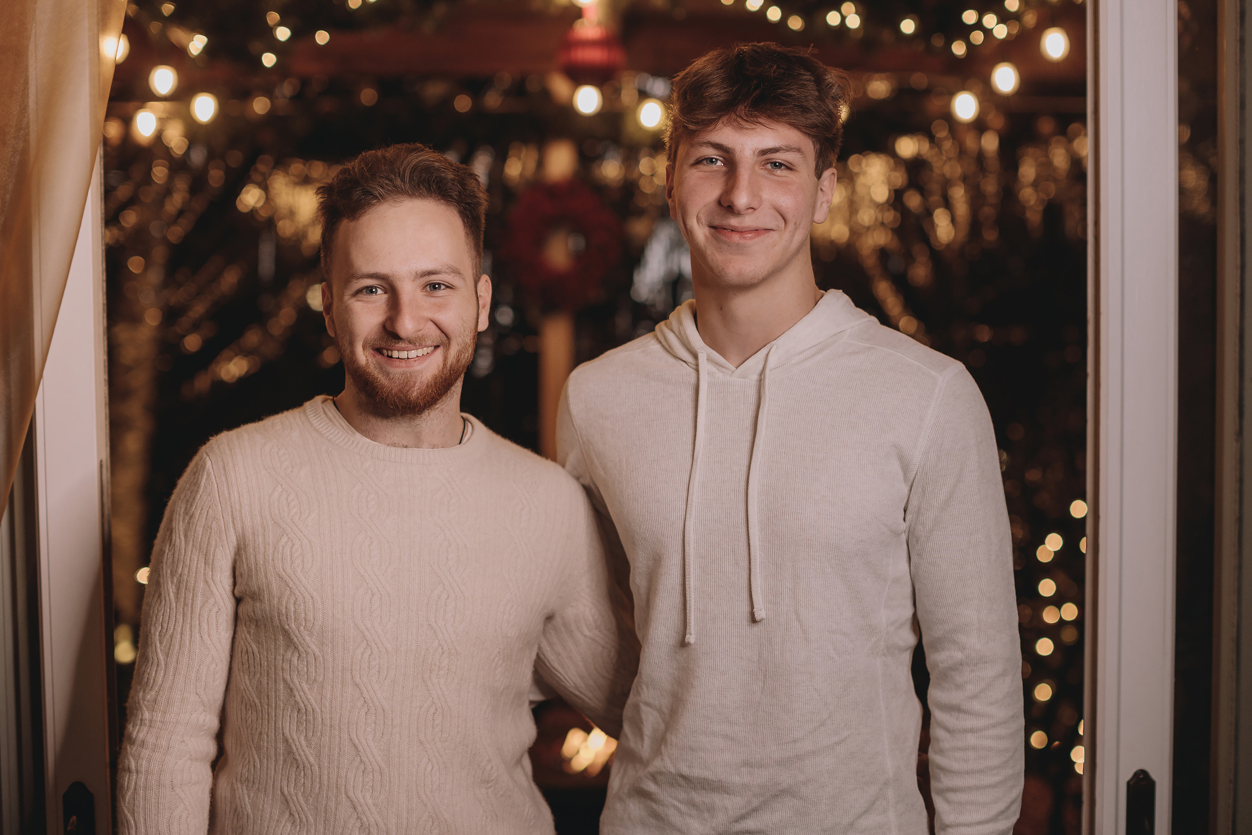 11.26.2022 Christmas Photoshoot. Wedding family event photographer in Chicago Nick Yushevich