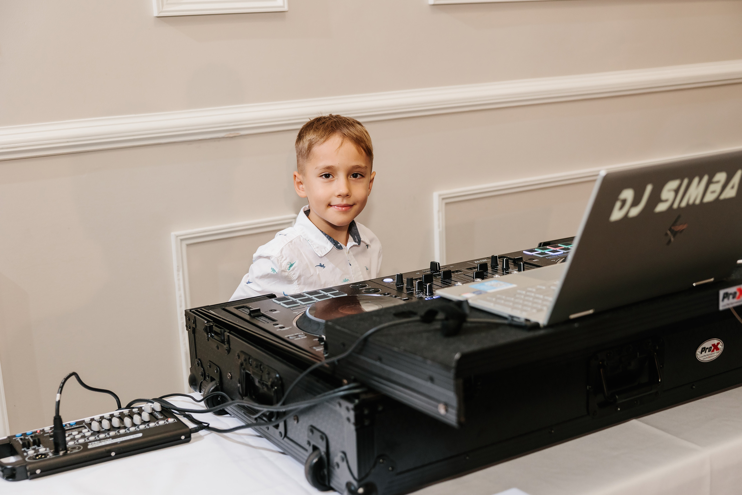 08.20.2022 First birthday. Wedding family event photographer in Chicago Nick Yushevich