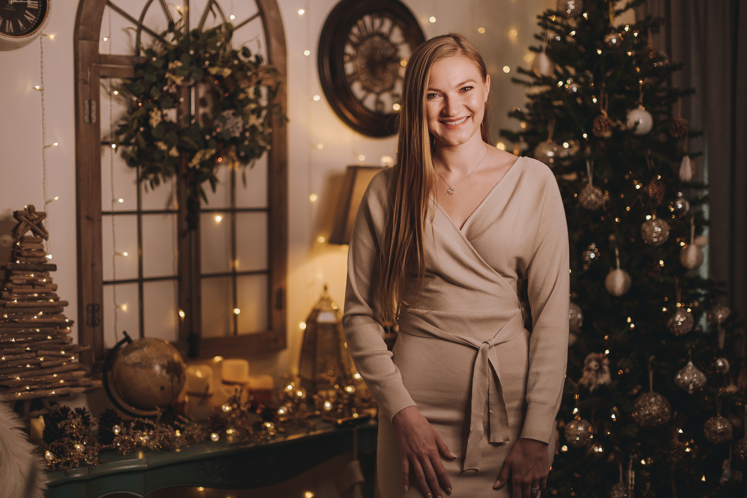 11.16.2022 Christmas Photoshoot 3. Wedding family event photographer in Chicago Nick Yushevich