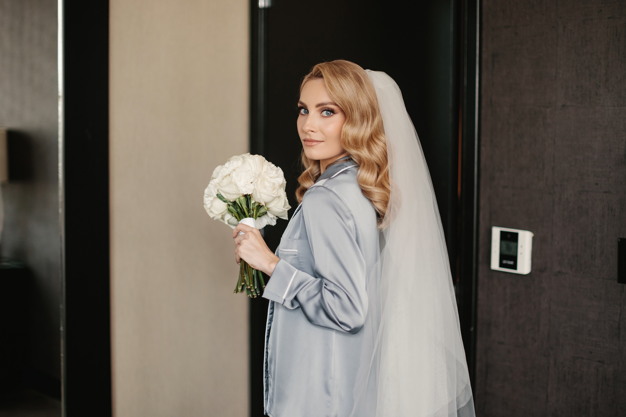 11.19.2022 Wedding. Wedding family event photographer in Chicago Nick Yushevich