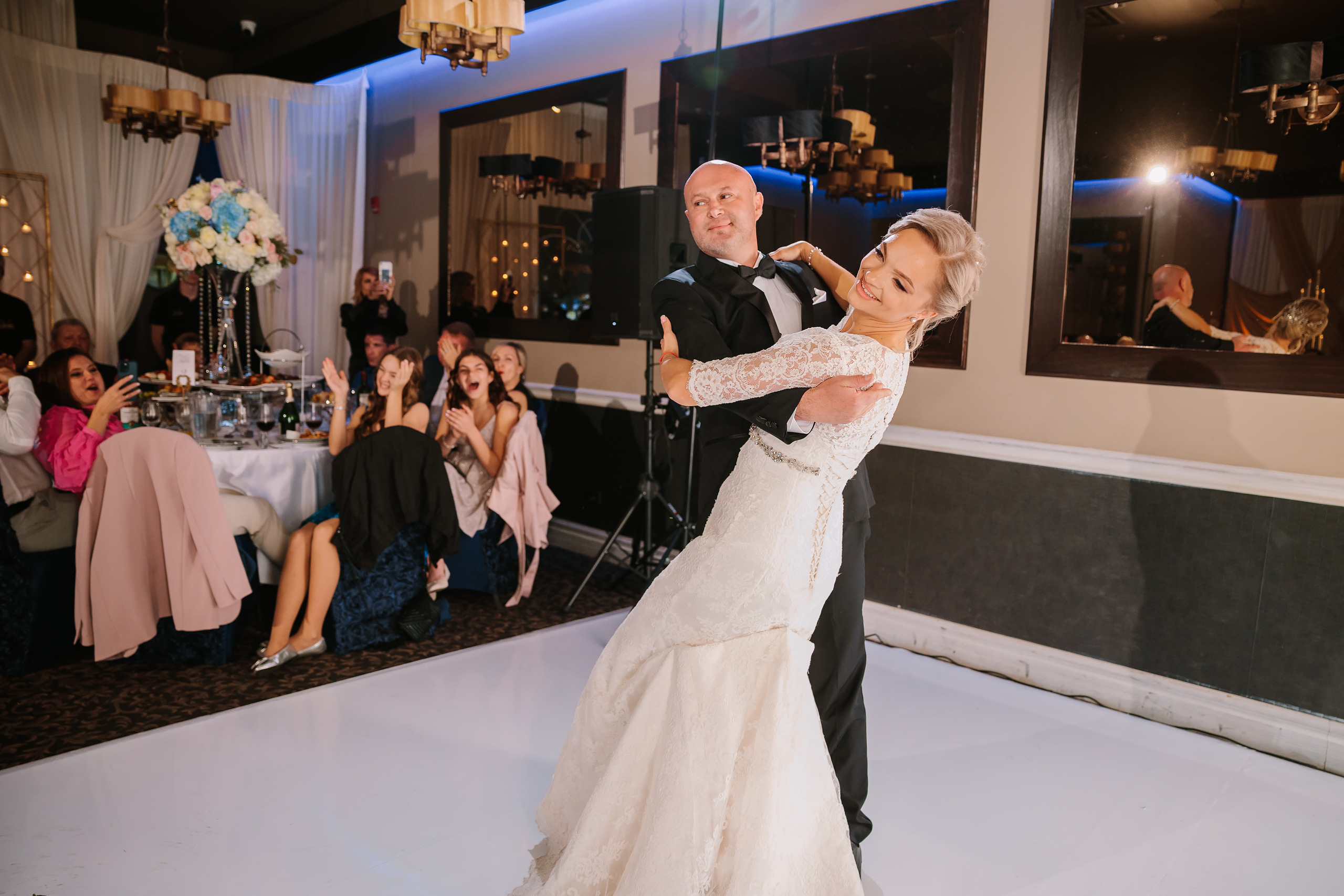 10.29.2022 Wedding. Wedding family event photographer in Chicago Nick Yushevich