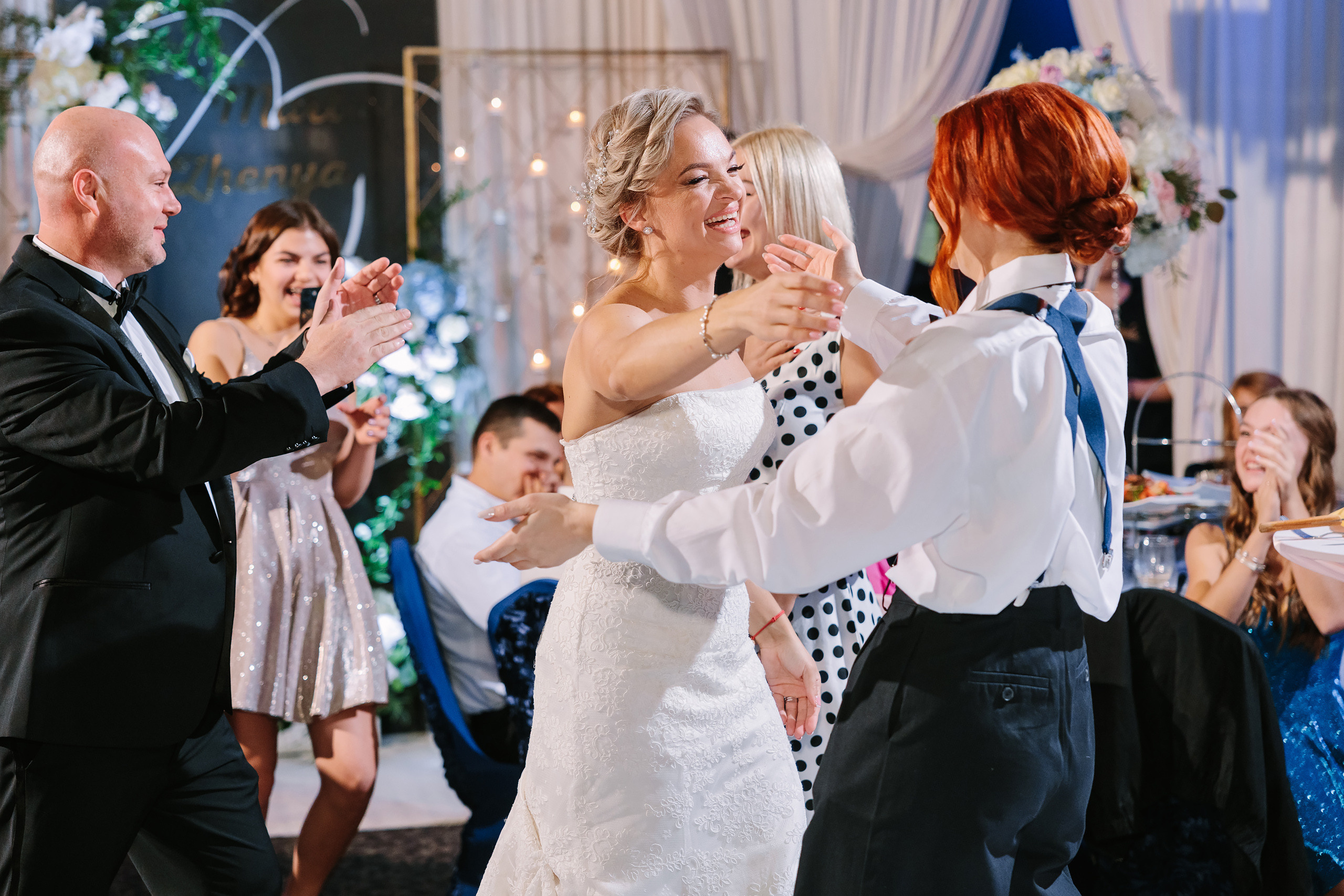 10.29.2022 Wedding. Wedding family event photographer in Chicago Nick Yushevich