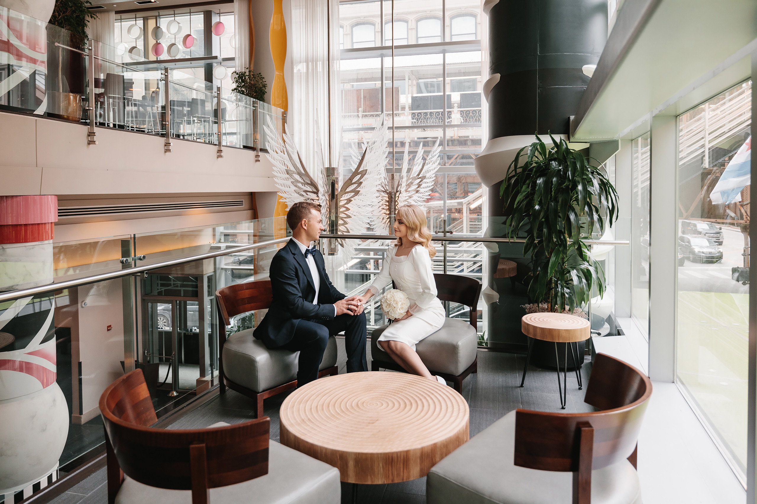 11.19.2022 Wedding. Wedding family event photographer in Chicago Nick Yushevich