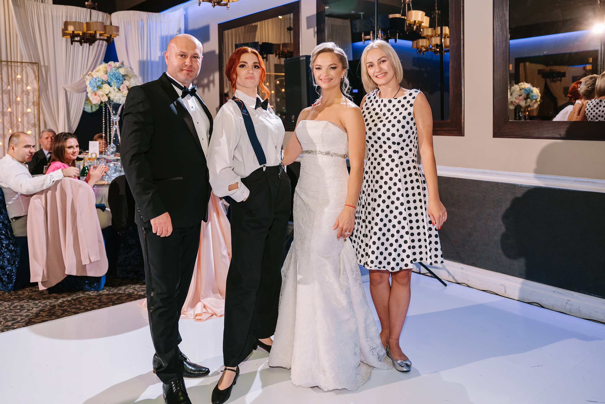 10.29.2022 Wedding. Wedding family event photographer in Chicago Nick Yushevich