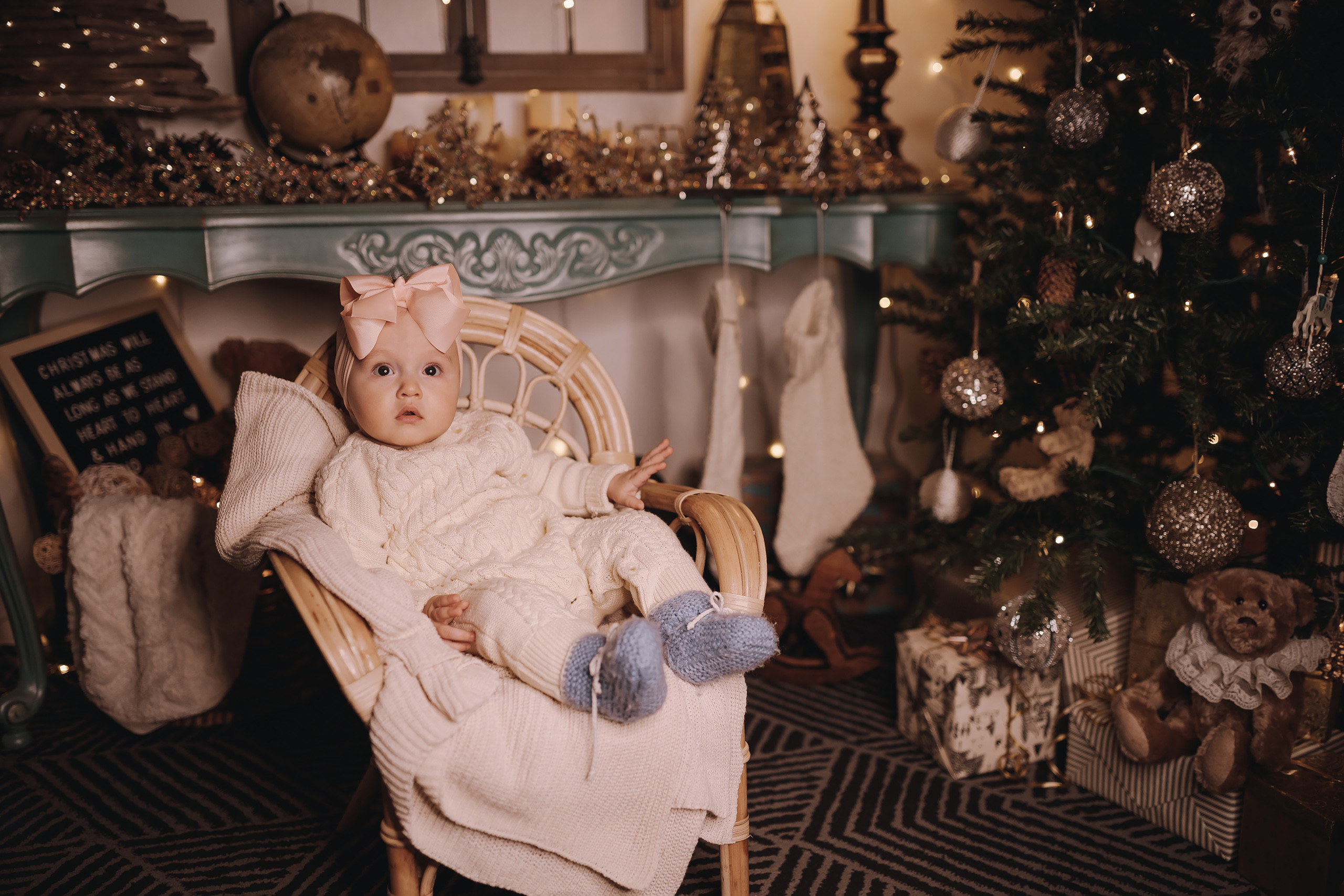 11.19.2022 Christmas Photoshoot 4. Wedding family event photographer in Chicago Nick Yushevich