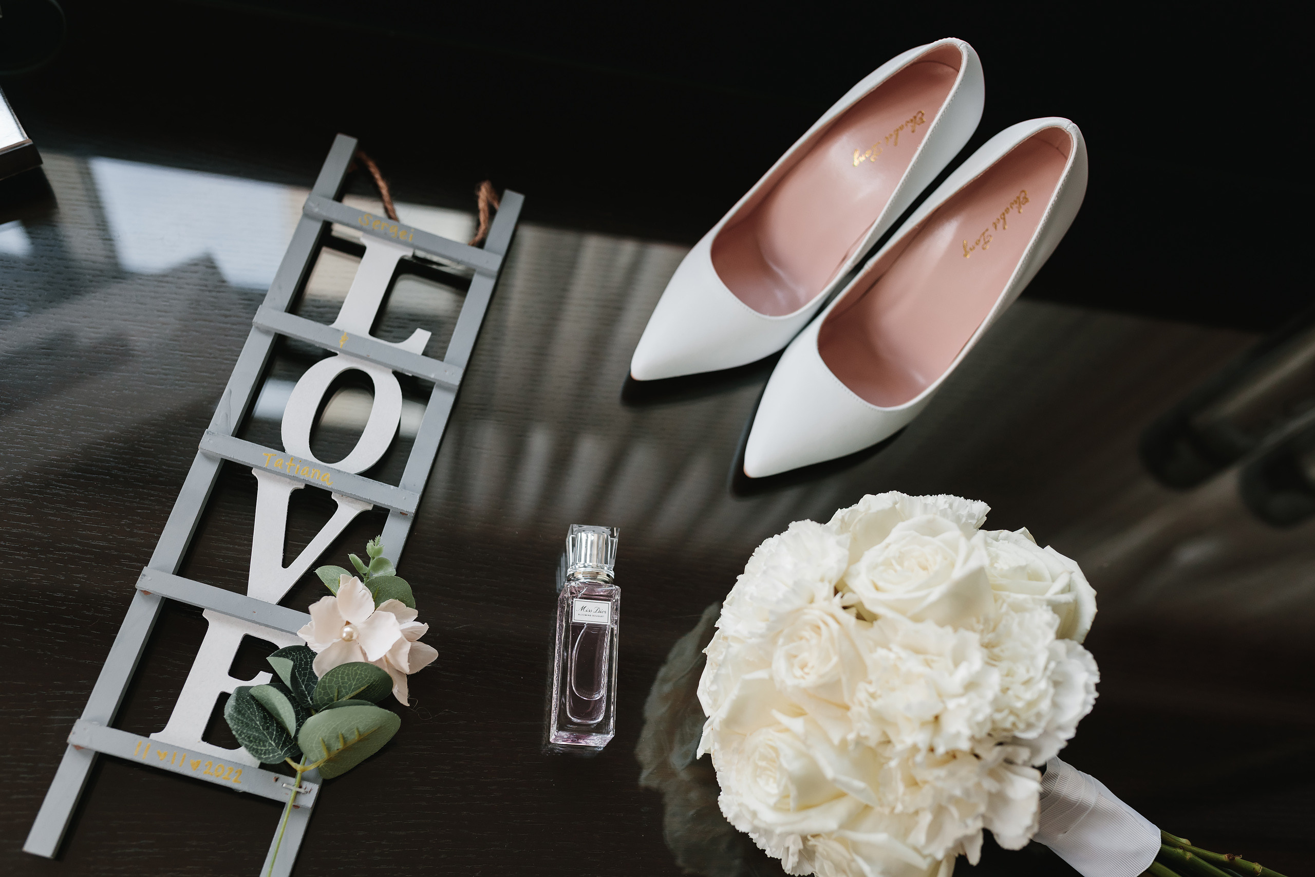 11.19.2022 Wedding. Wedding family event photographer in Chicago Nick Yushevich