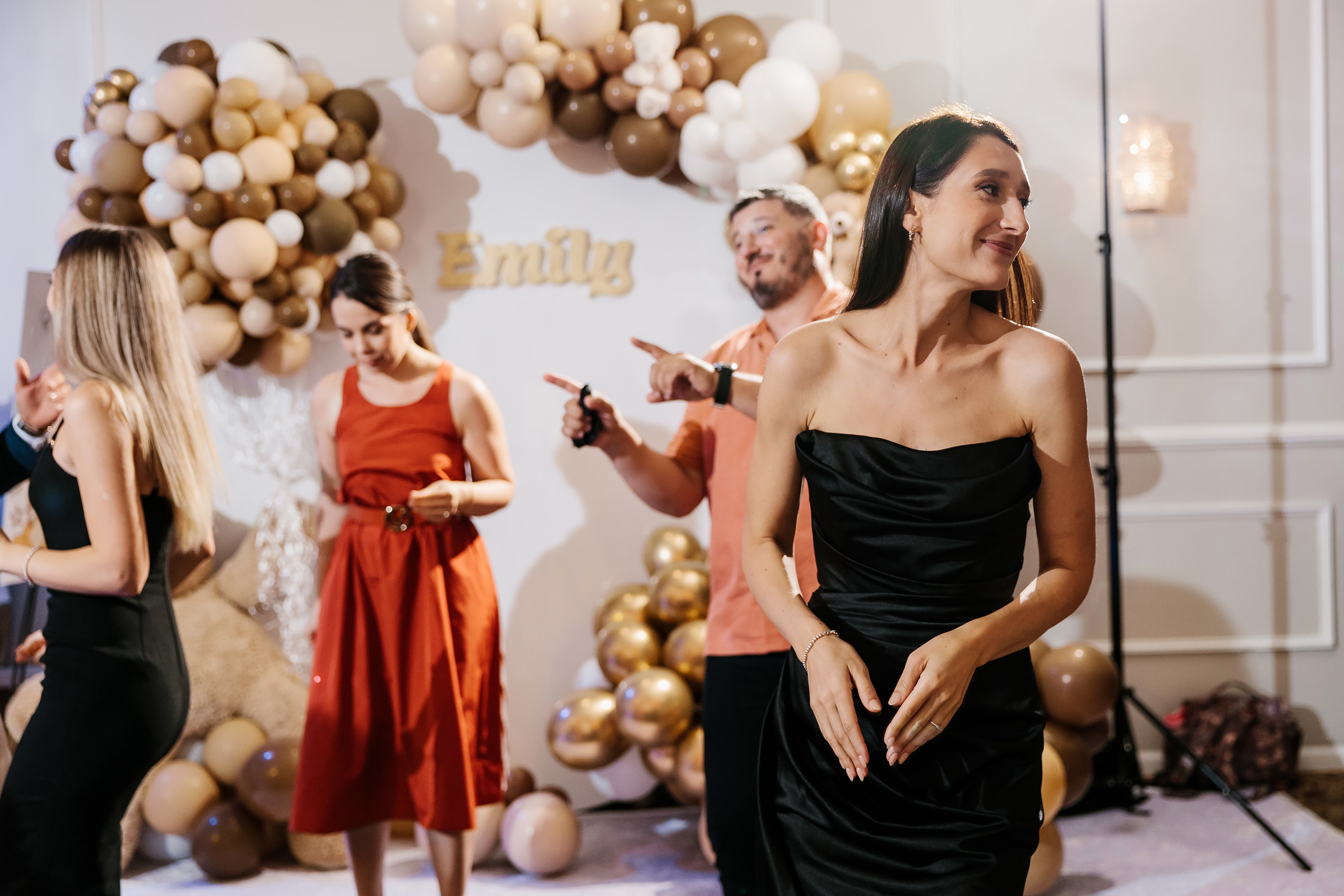 08.20.2022 First birthday. Wedding family event photographer in Chicago Nick Yushevich