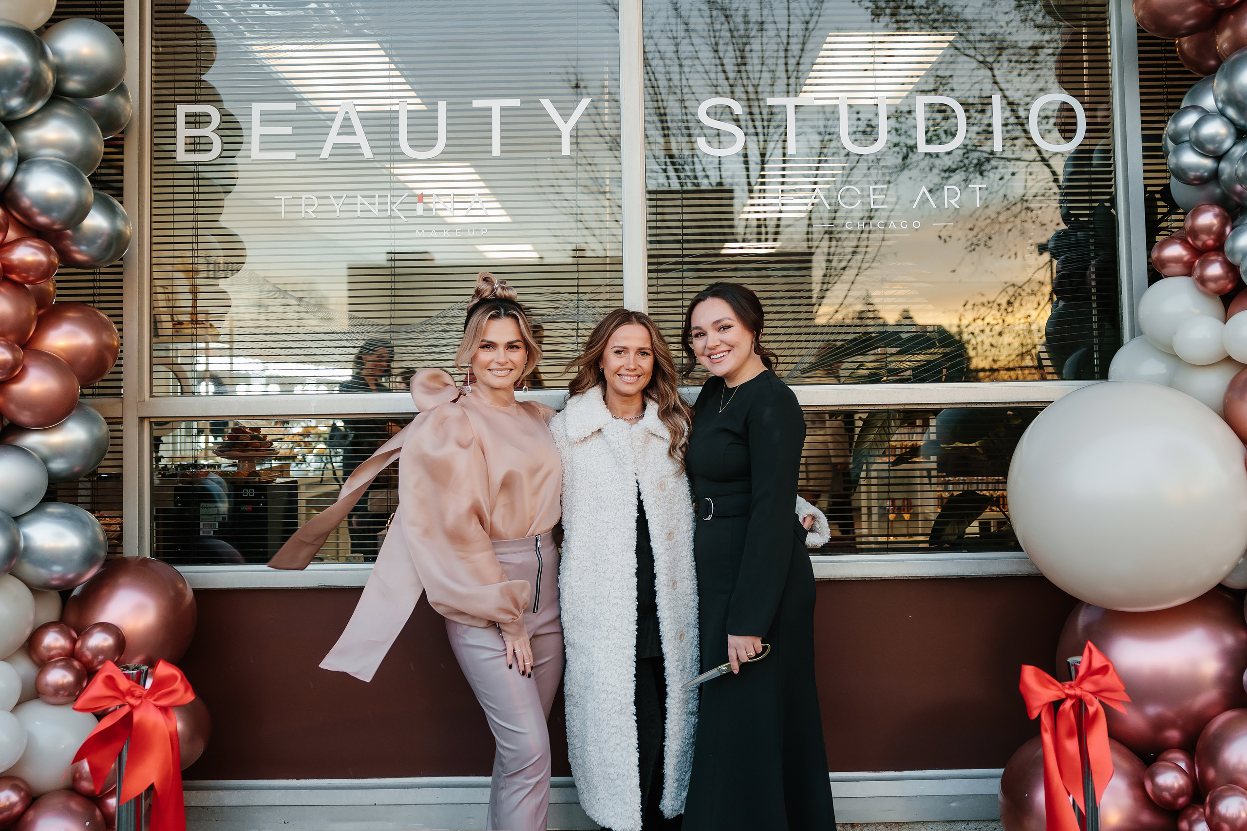 Grand Opening Trynkina Makeup 11.20.2022. Wedding family event photographer in Chicago Nick Yushevich