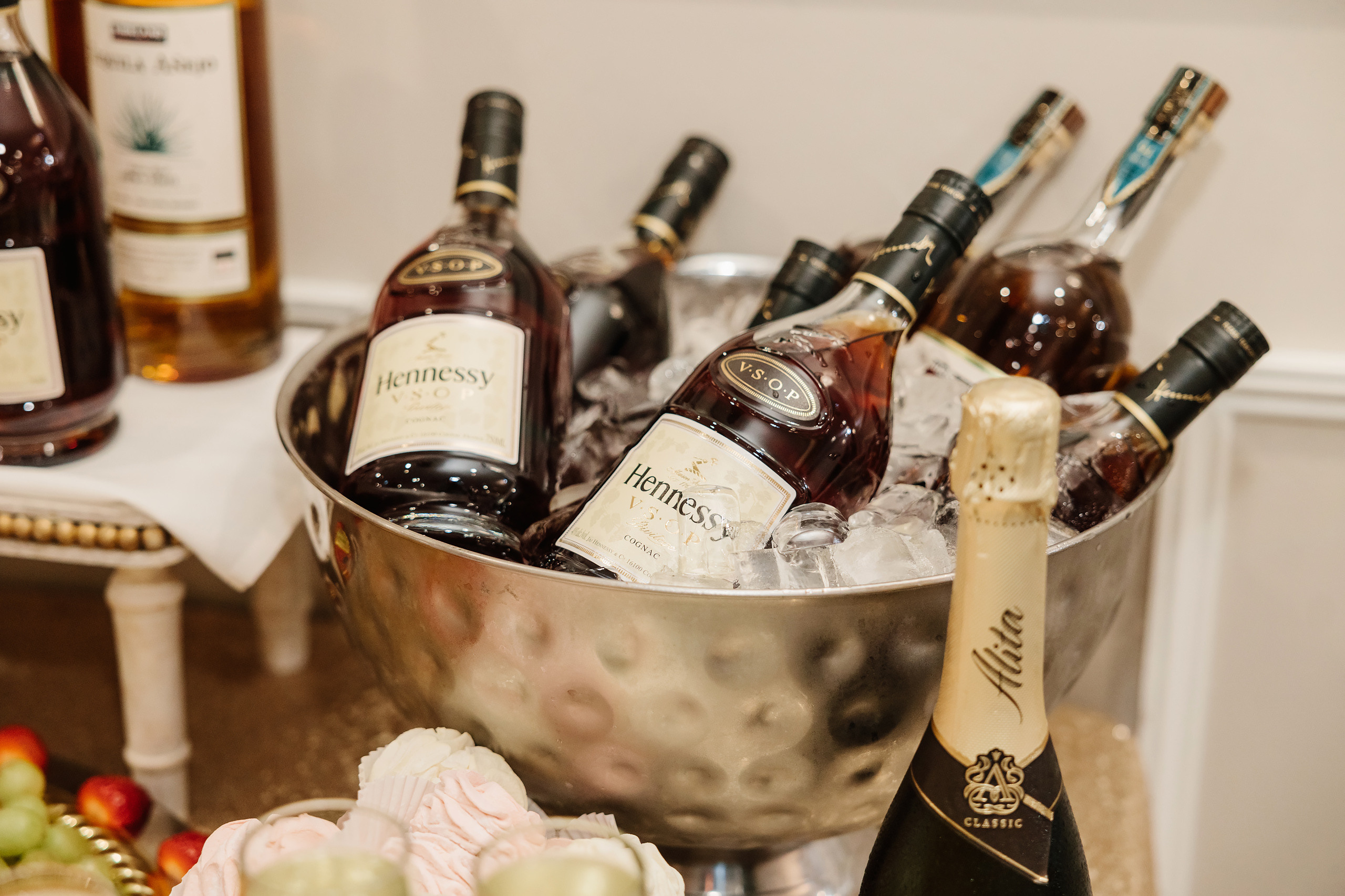 08.20.2022 First birthday. Wedding family event photographer in Chicago Nick Yushevich