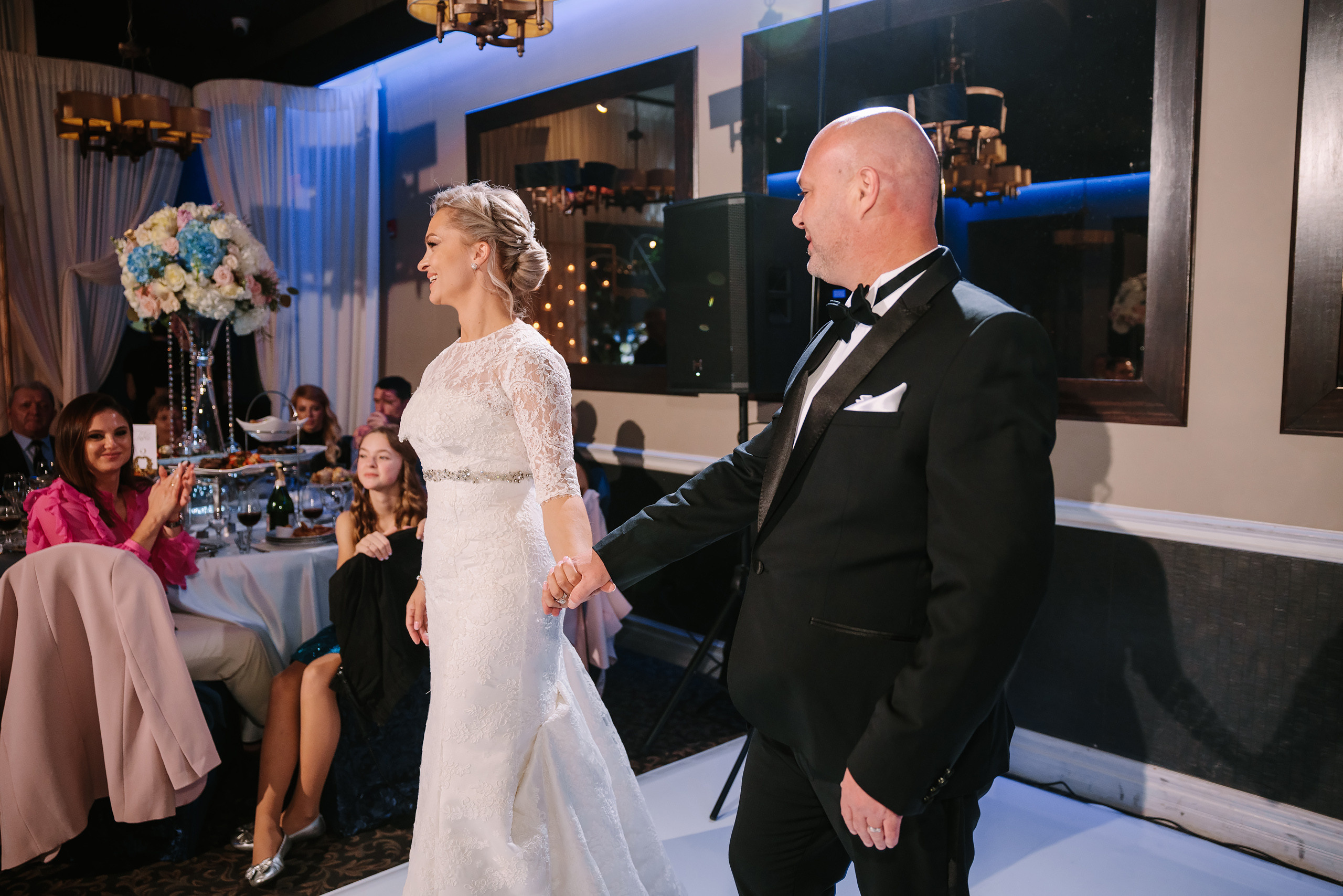 10.29.2022 Wedding. Wedding family event photographer in Chicago Nick Yushevich