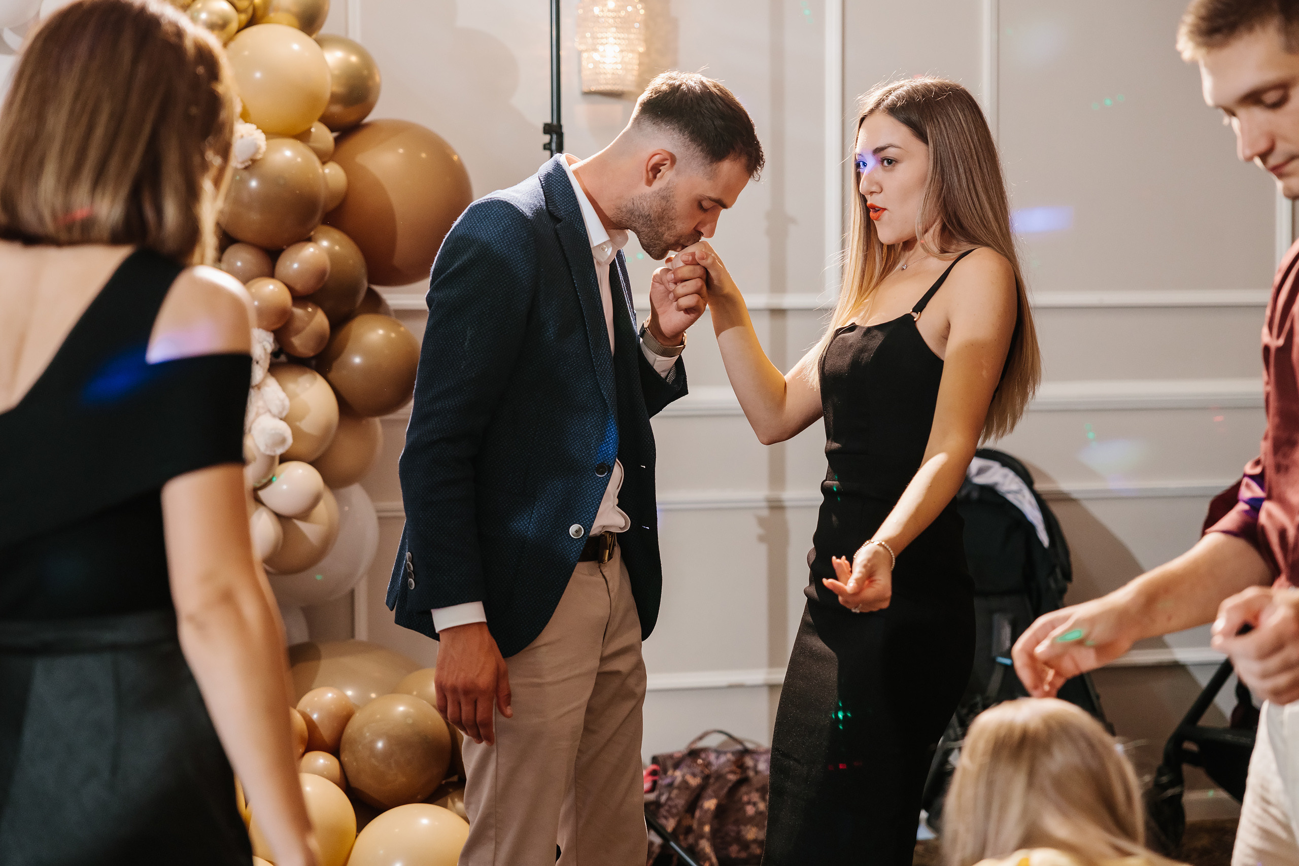 08.20.2022 First birthday. Wedding family event photographer in Chicago Nick Yushevich