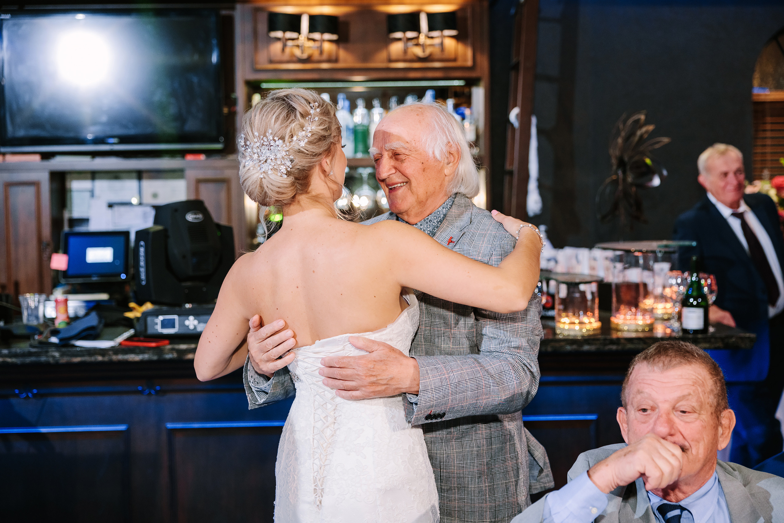 10.29.2022 Wedding. Wedding family event photographer in Chicago Nick Yushevich