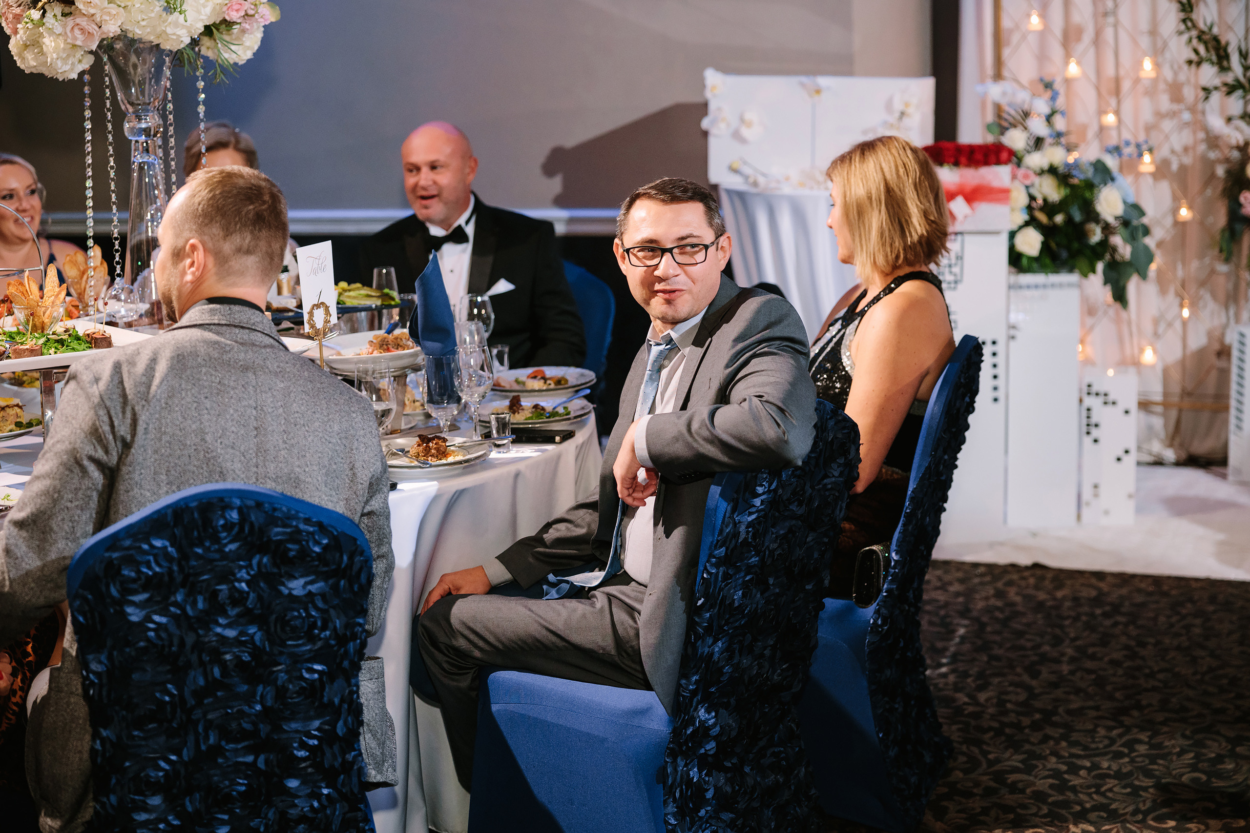 10.29.2022 Wedding. Wedding family event photographer in Chicago Nick Yushevich