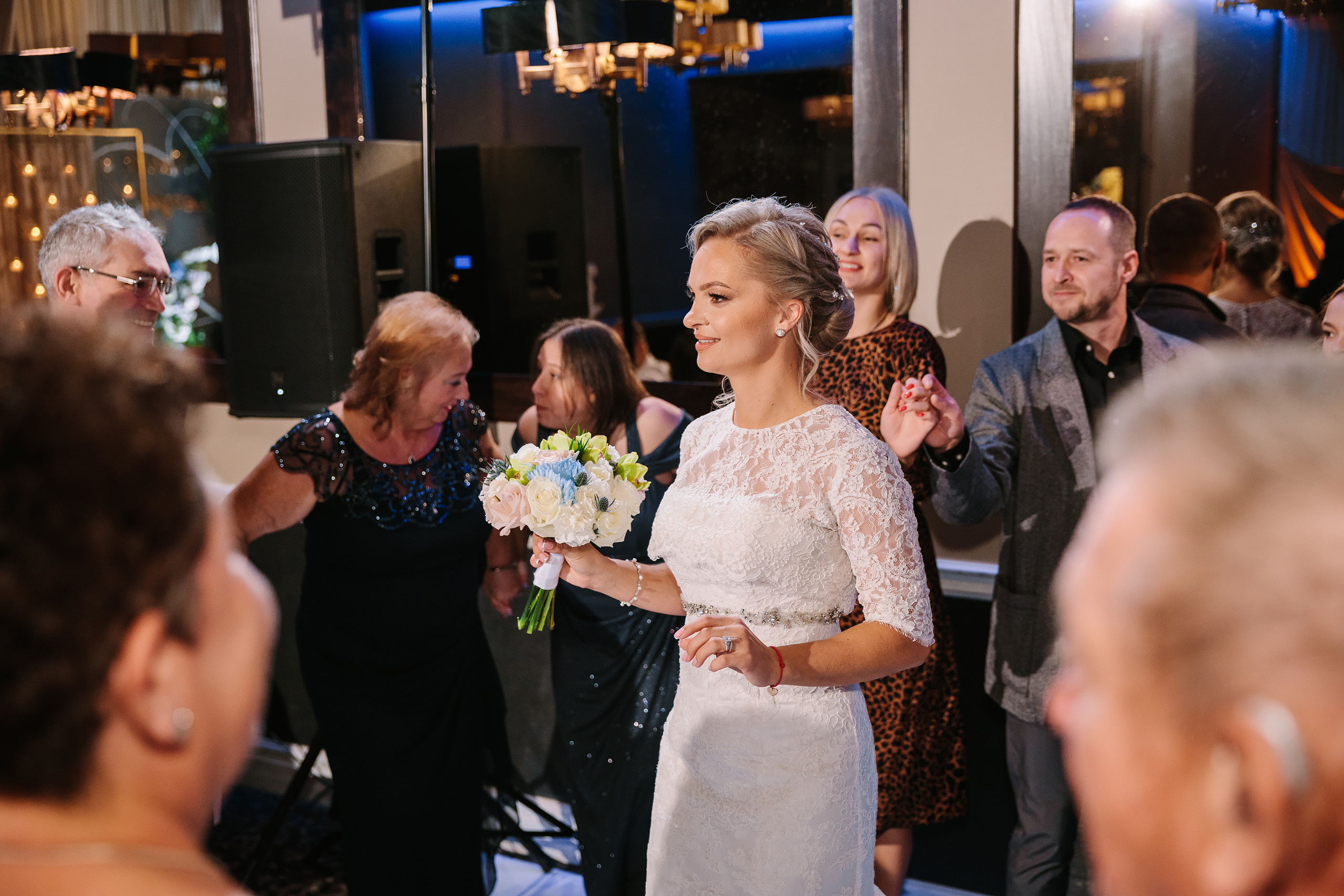 10.29.2022 Wedding. Wedding family event photographer in Chicago Nick Yushevich