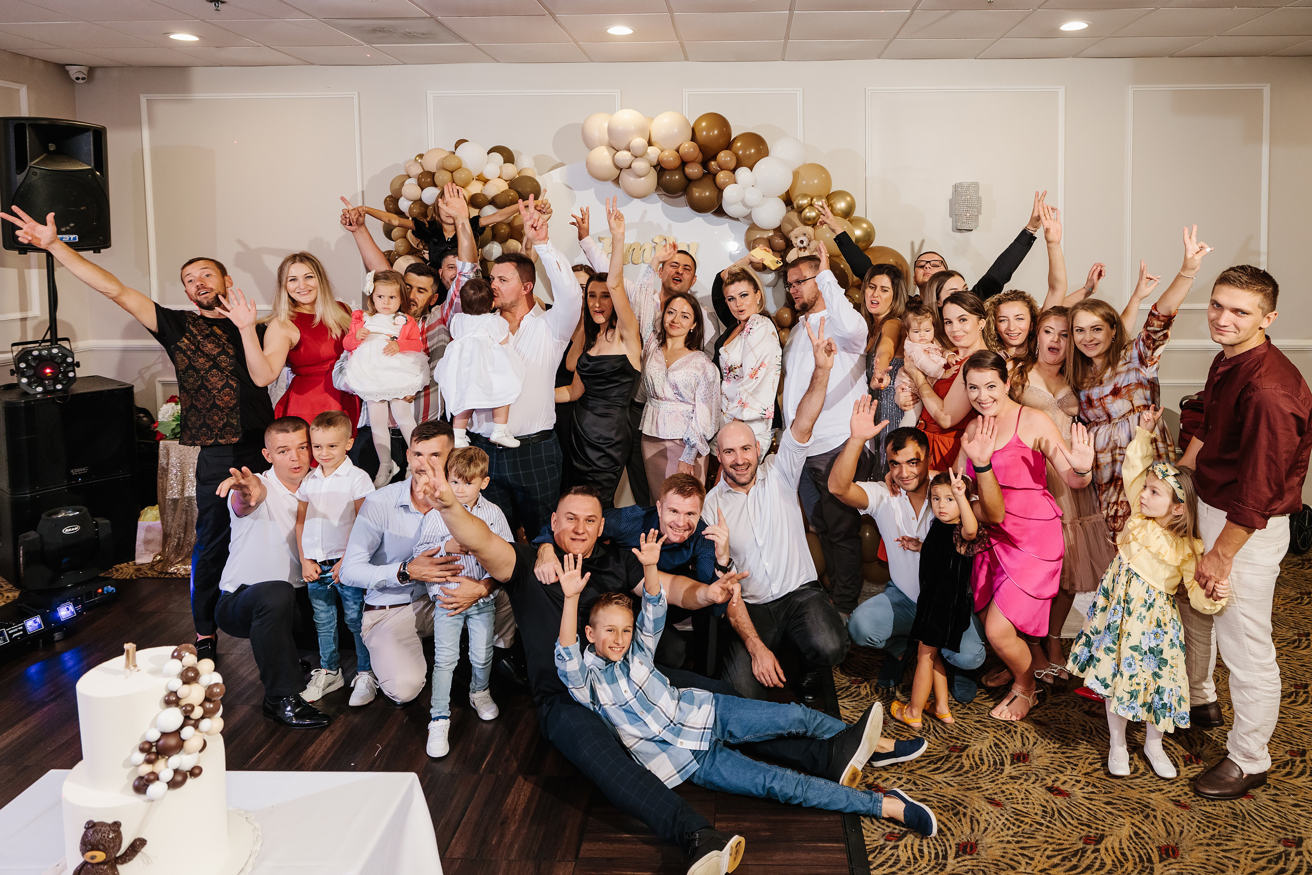 08.20.2022 First birthday. Wedding family event photographer in Chicago Nick Yushevich