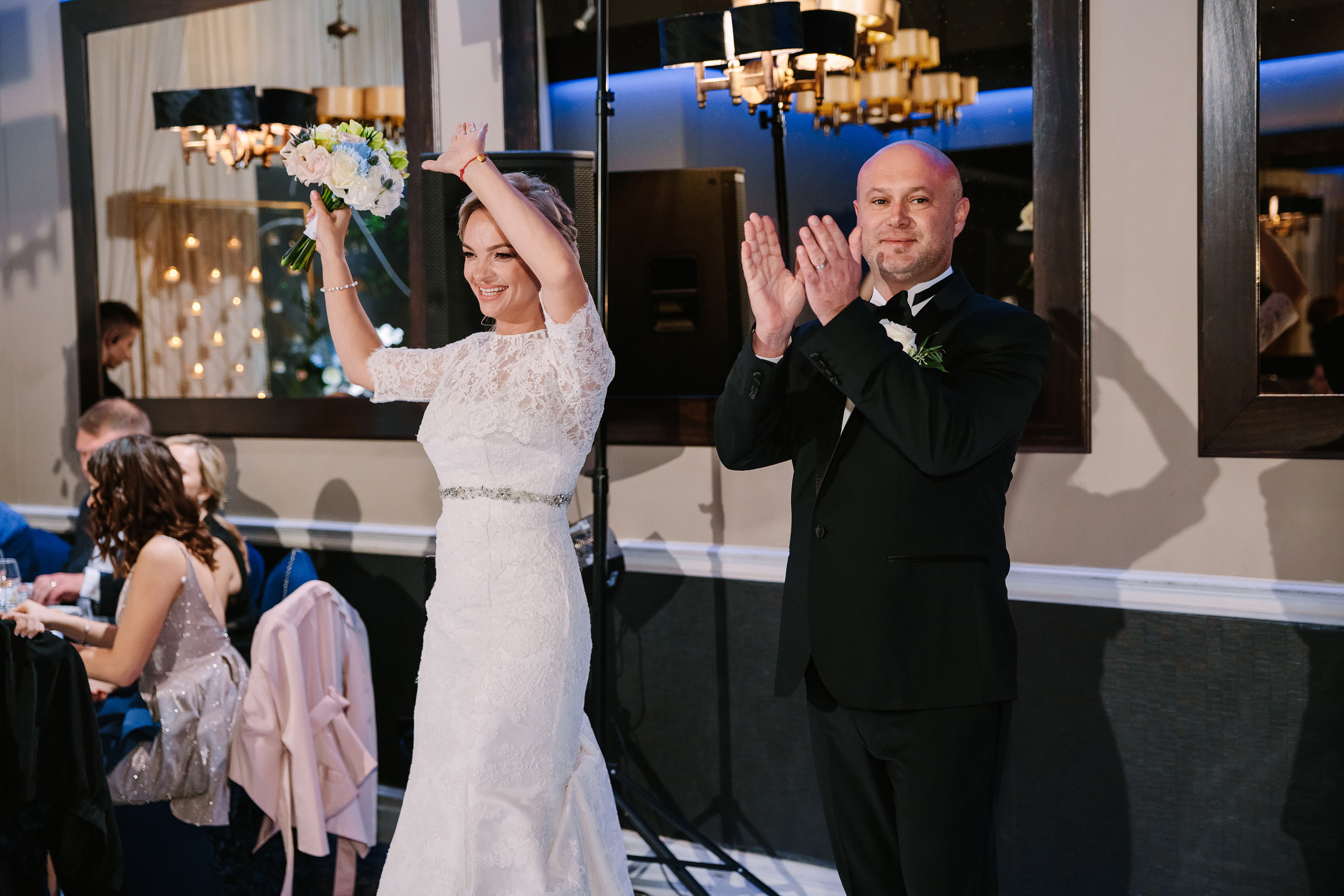 10.29.2022 Wedding. Wedding family event photographer in Chicago Nick Yushevich