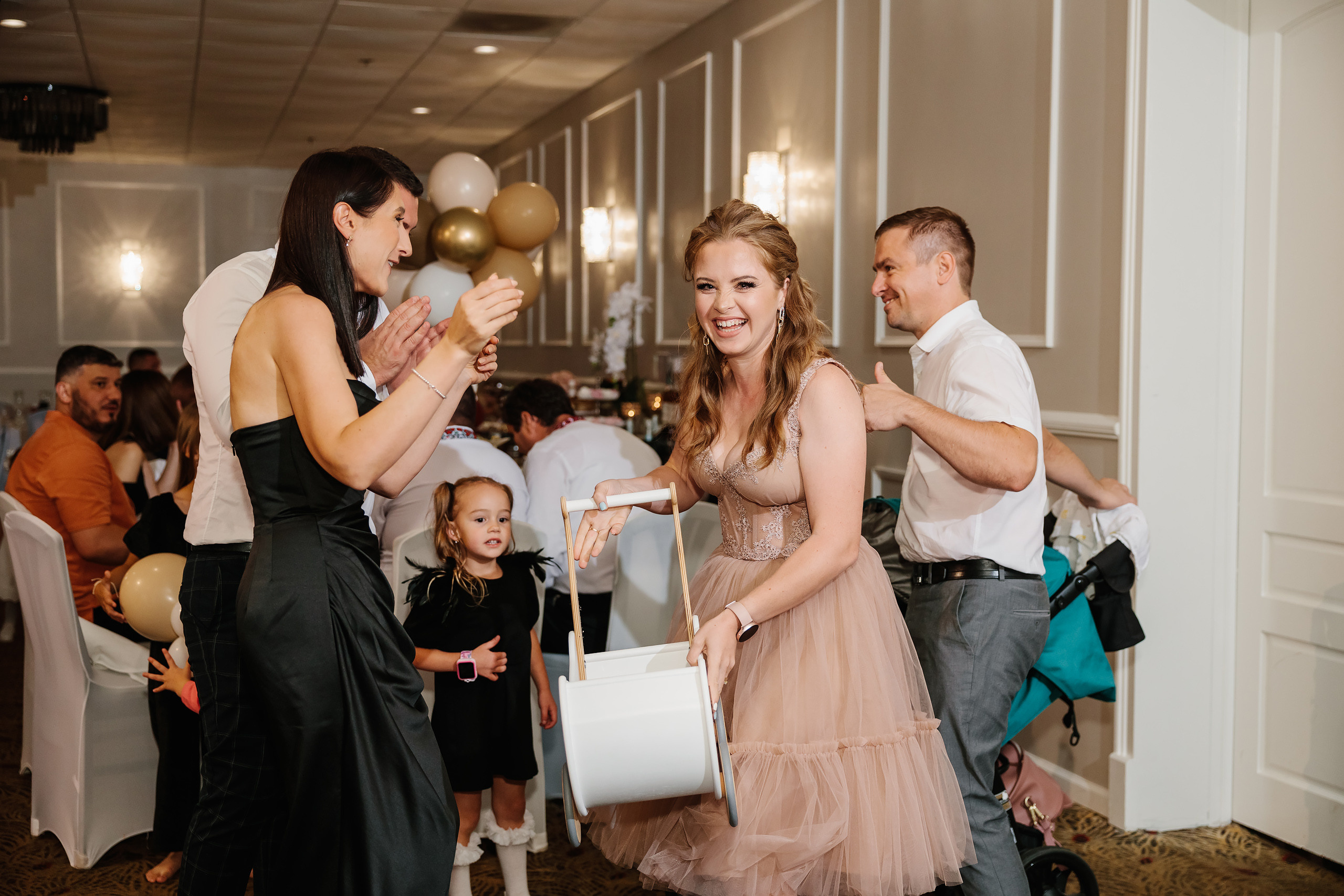 08.20.2022 First birthday. Wedding family event photographer in Chicago Nick Yushevich