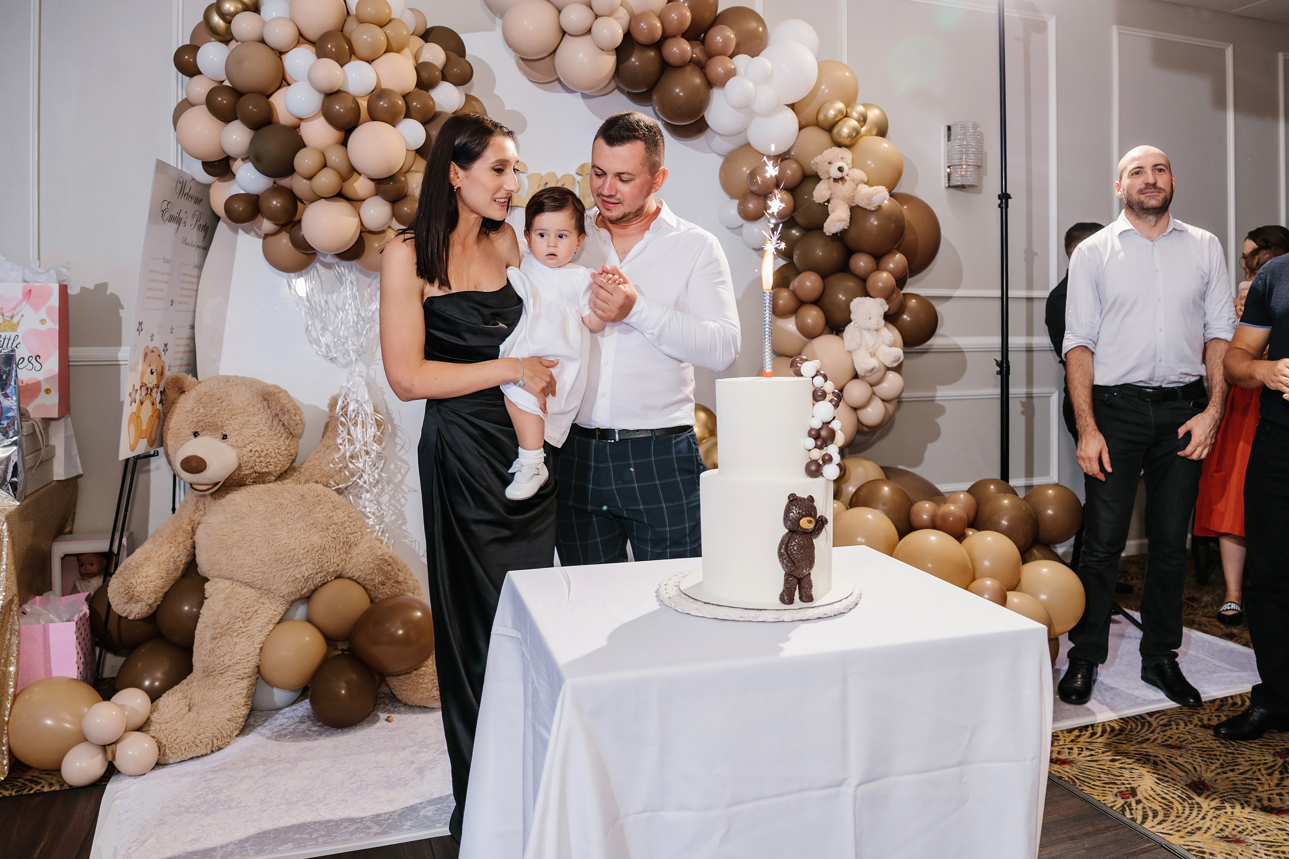 08.20.2022 First birthday. Wedding family event photographer in Chicago Nick Yushevich