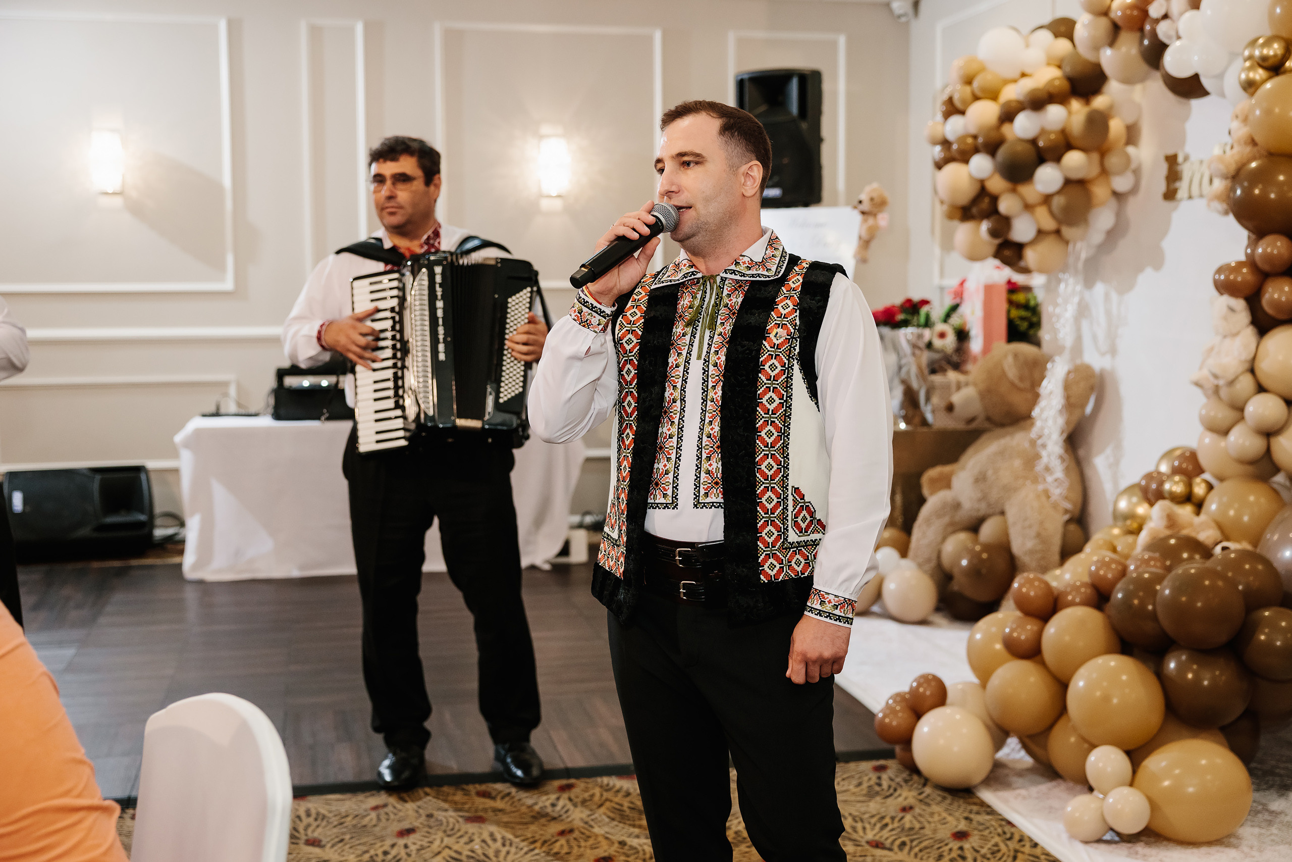 08.20.2022 First birthday. Wedding family event photographer in Chicago Nick Yushevich