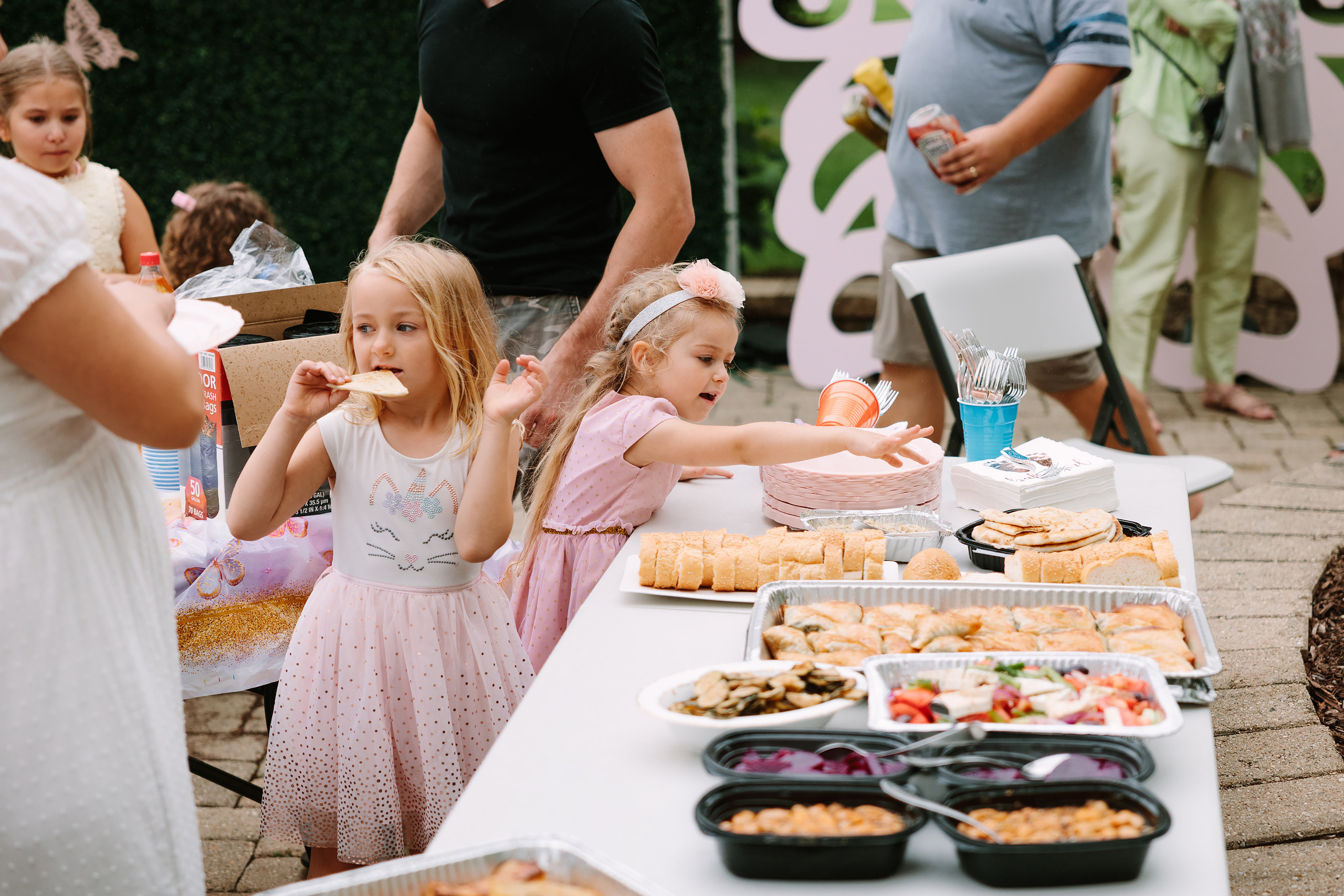 08.14.2022 Baby shower. Wedding family event photographer in Chicago Nick Yushevich