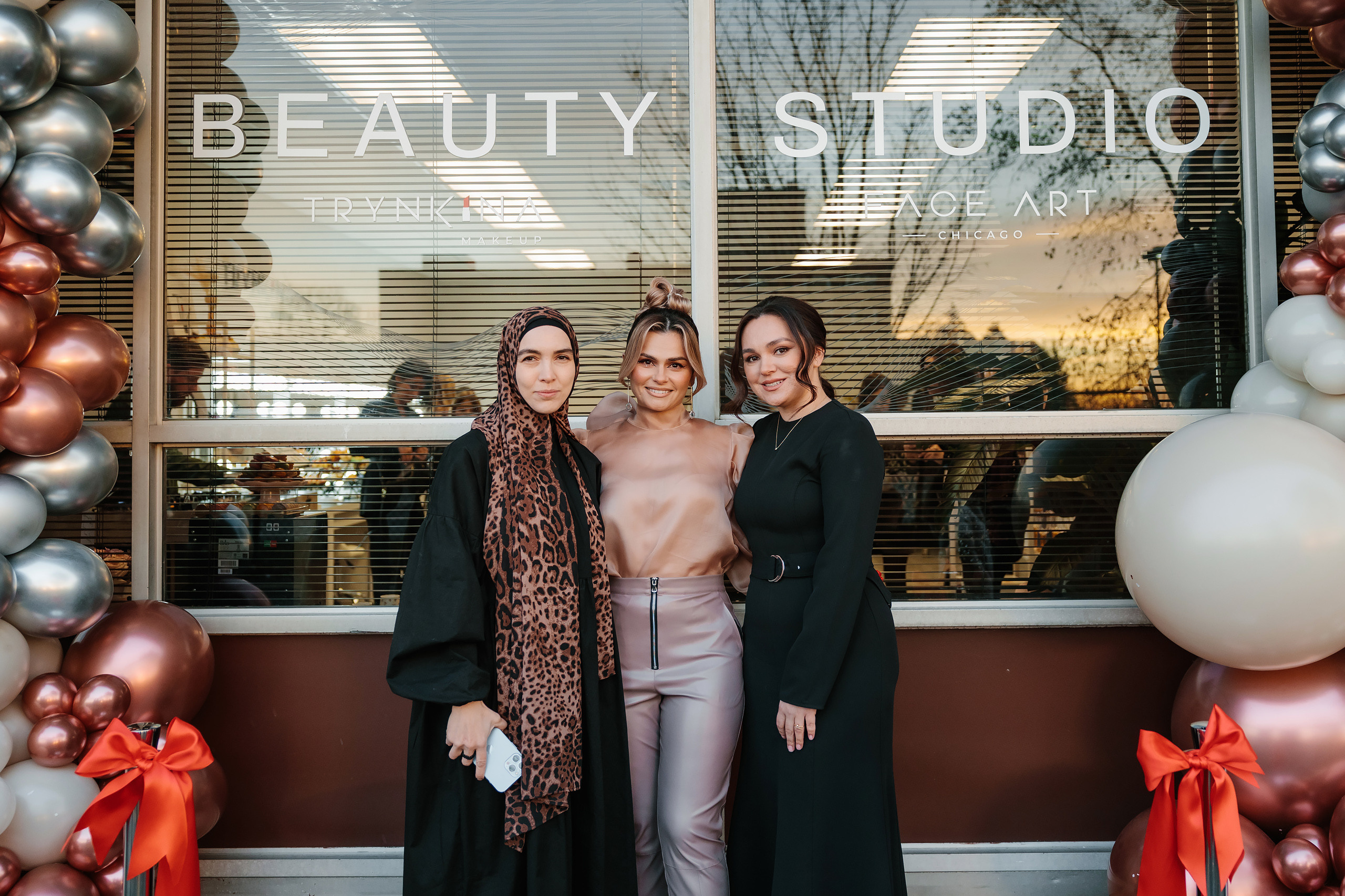 Grand Opening Trynkina Makeup 11.20.2022. Wedding family event photographer in Chicago Nick Yushevich