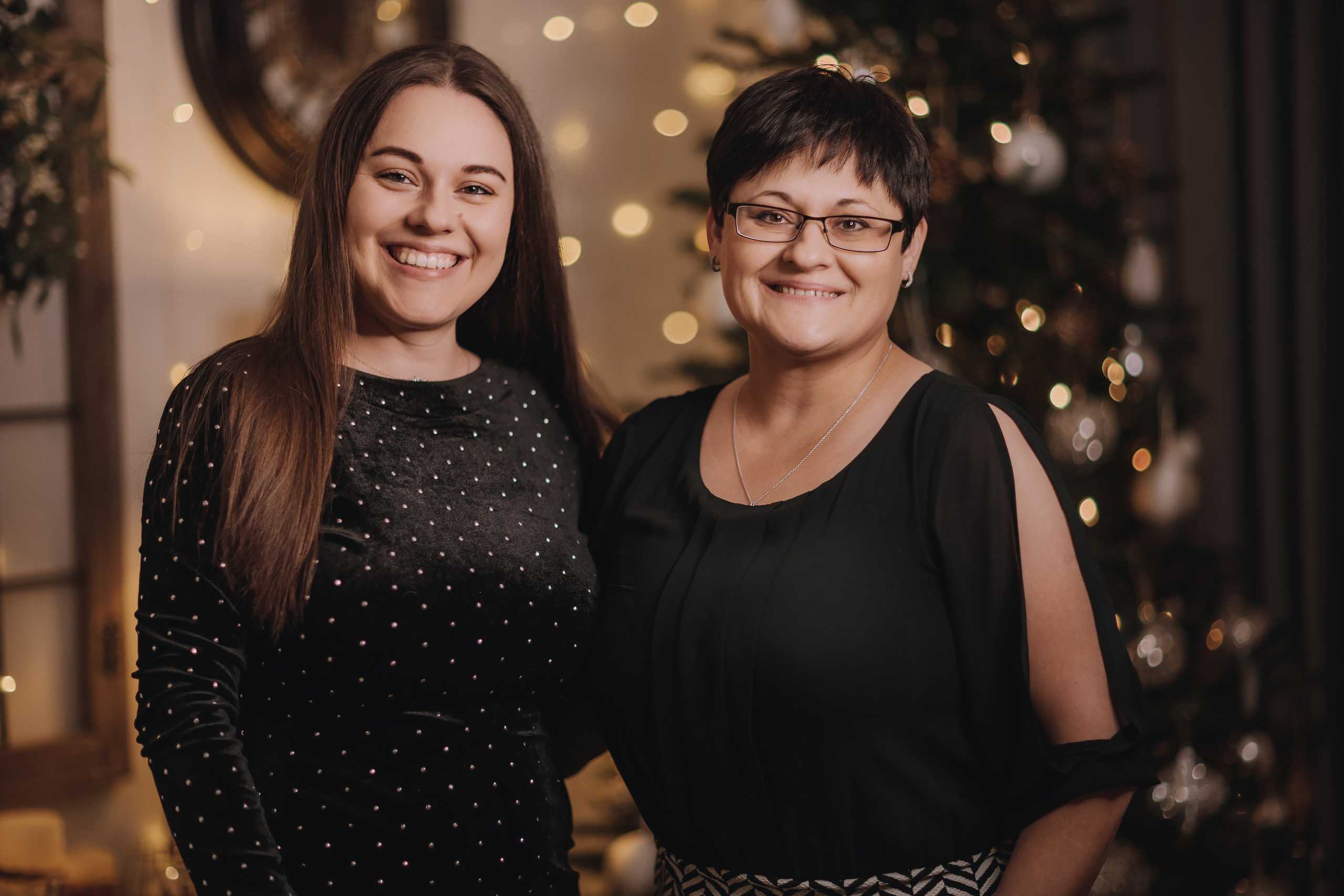 11.19.2022 Christmas Photoshoot 4. Wedding family event photographer in Chicago Nick Yushevich