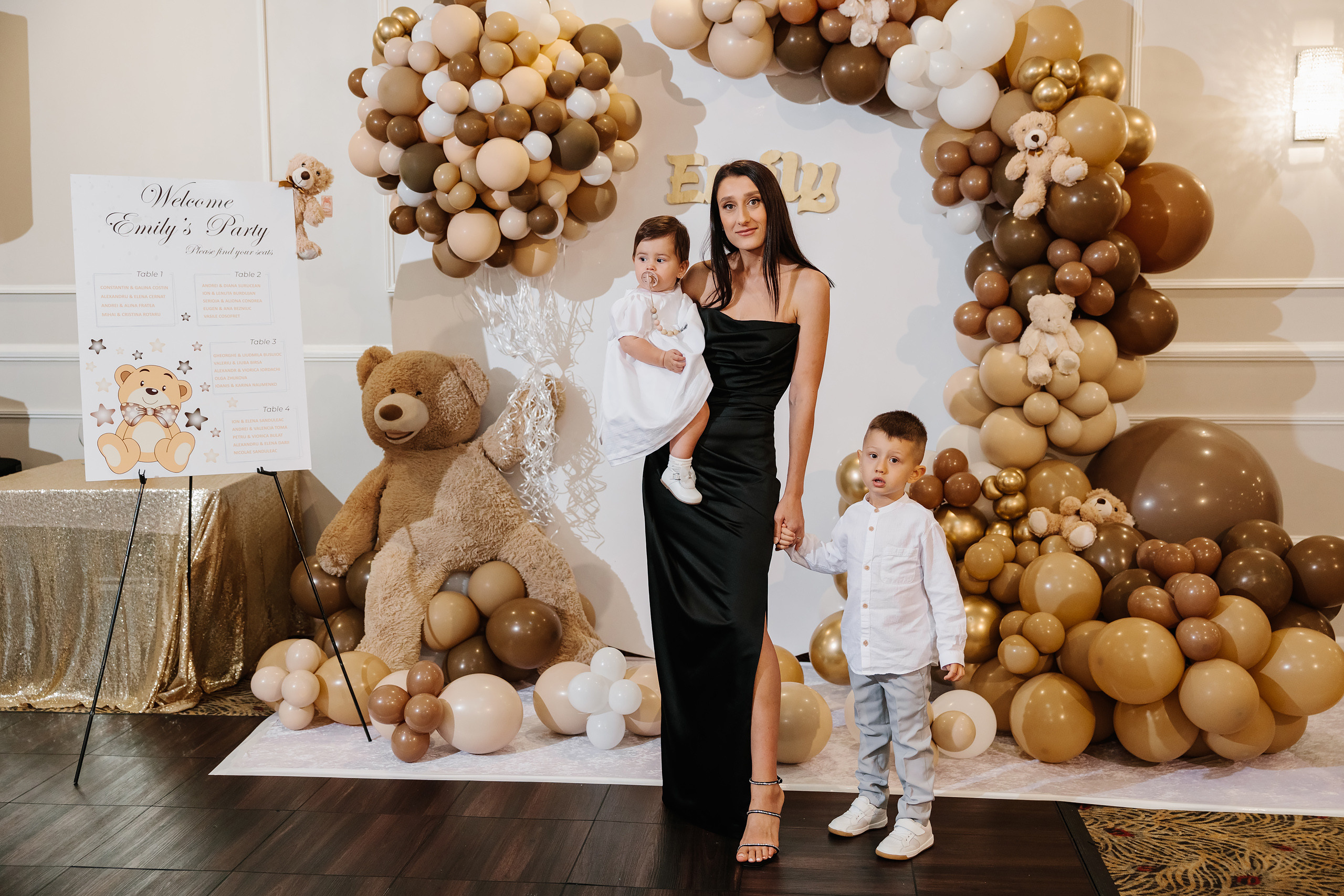 08.20.2022 First birthday. Wedding family event photographer in Chicago Nick Yushevich