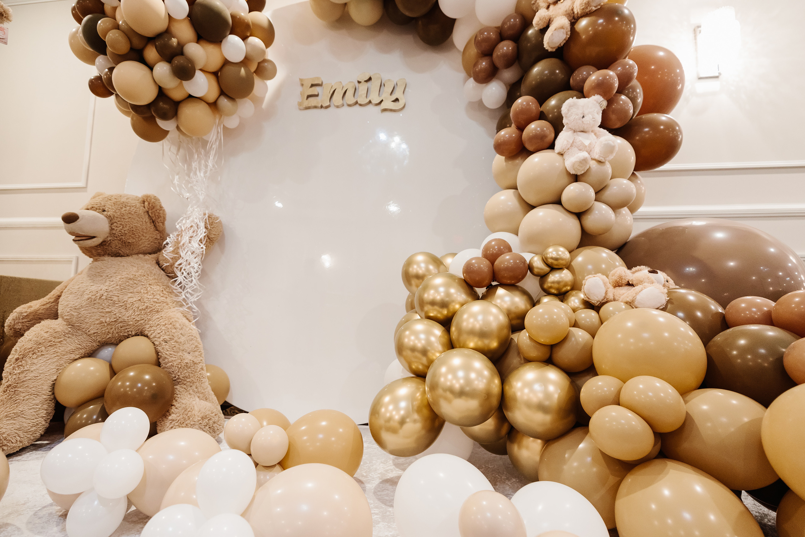 08.20.2022 First birthday. Wedding family event photographer in Chicago Nick Yushevich