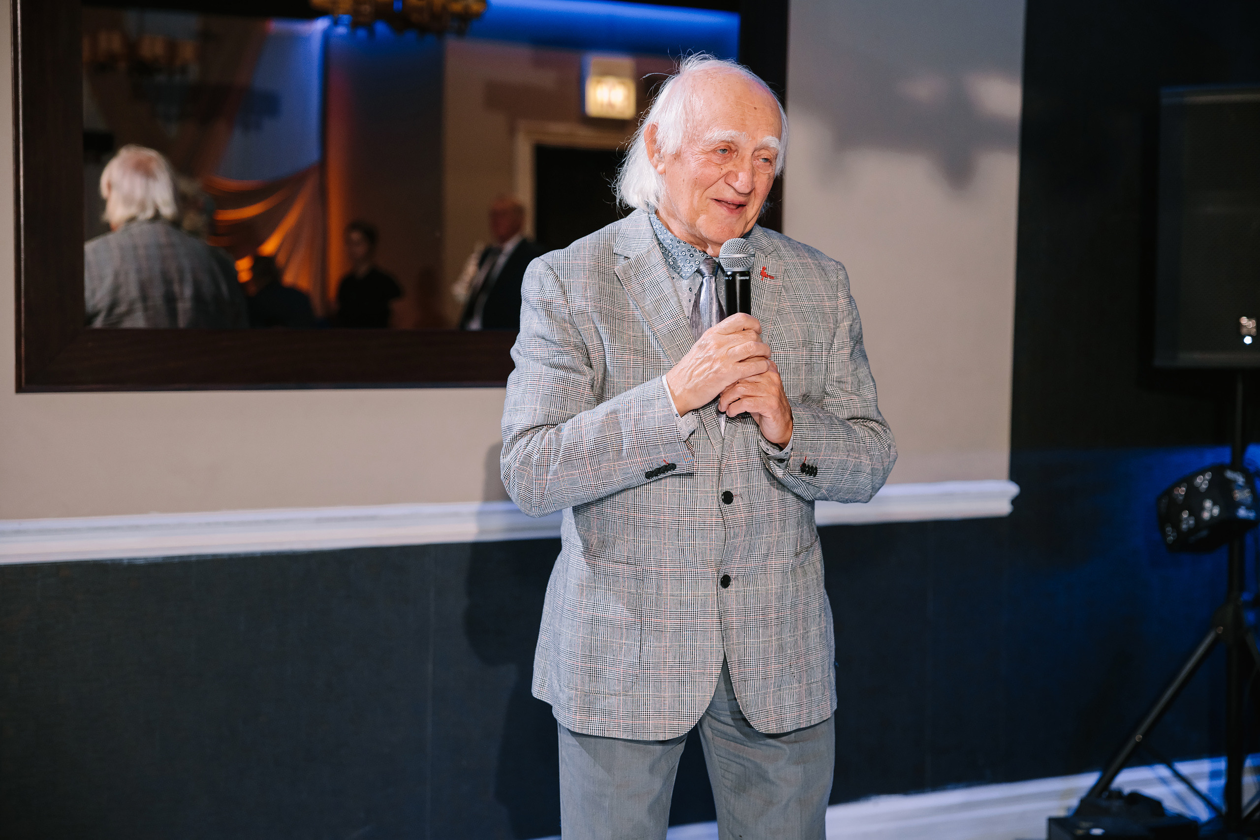 10.29.2022 Wedding. Wedding family event photographer in Chicago Nick Yushevich