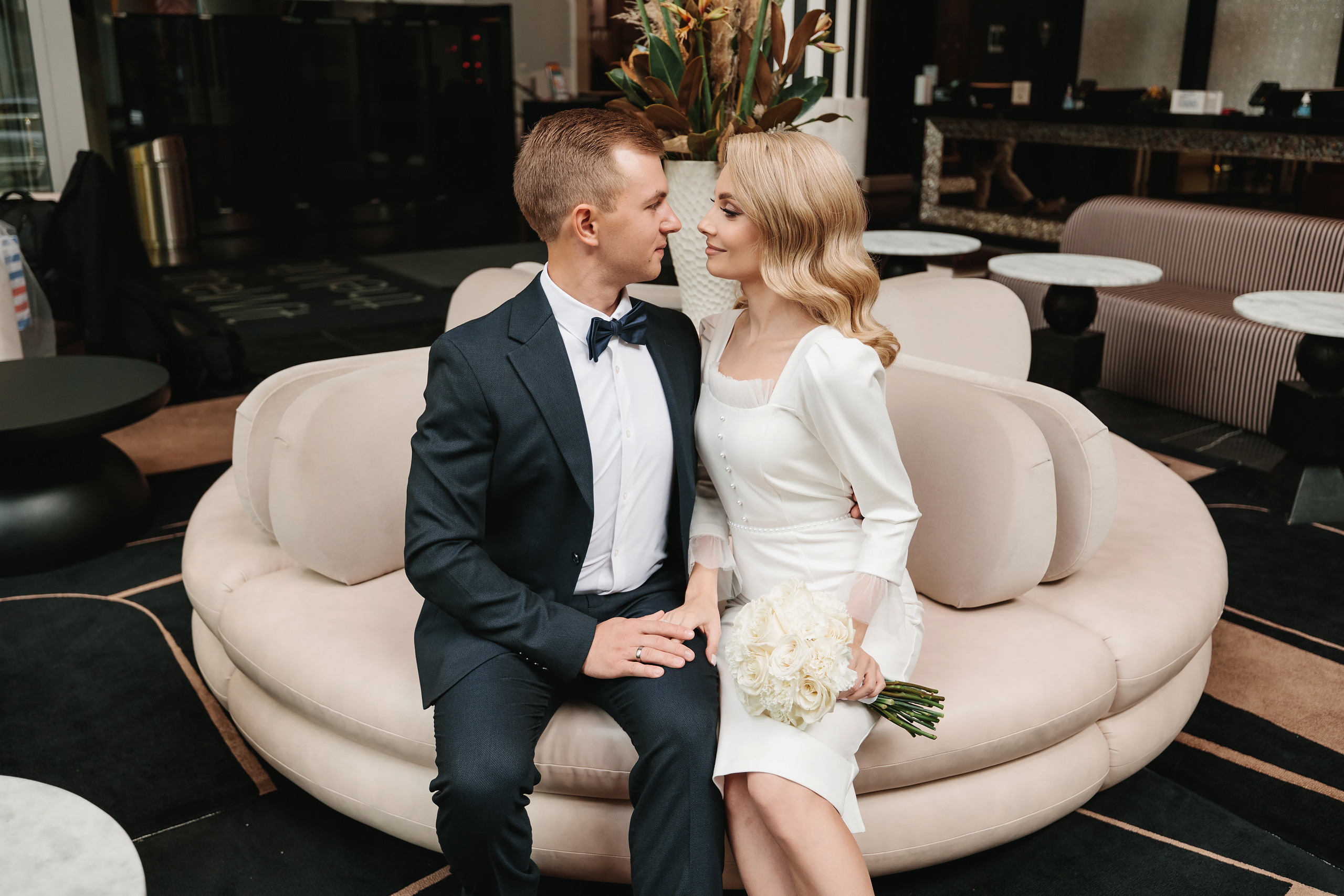 11.19.2022 Wedding. Wedding family event photographer in Chicago Nick Yushevich