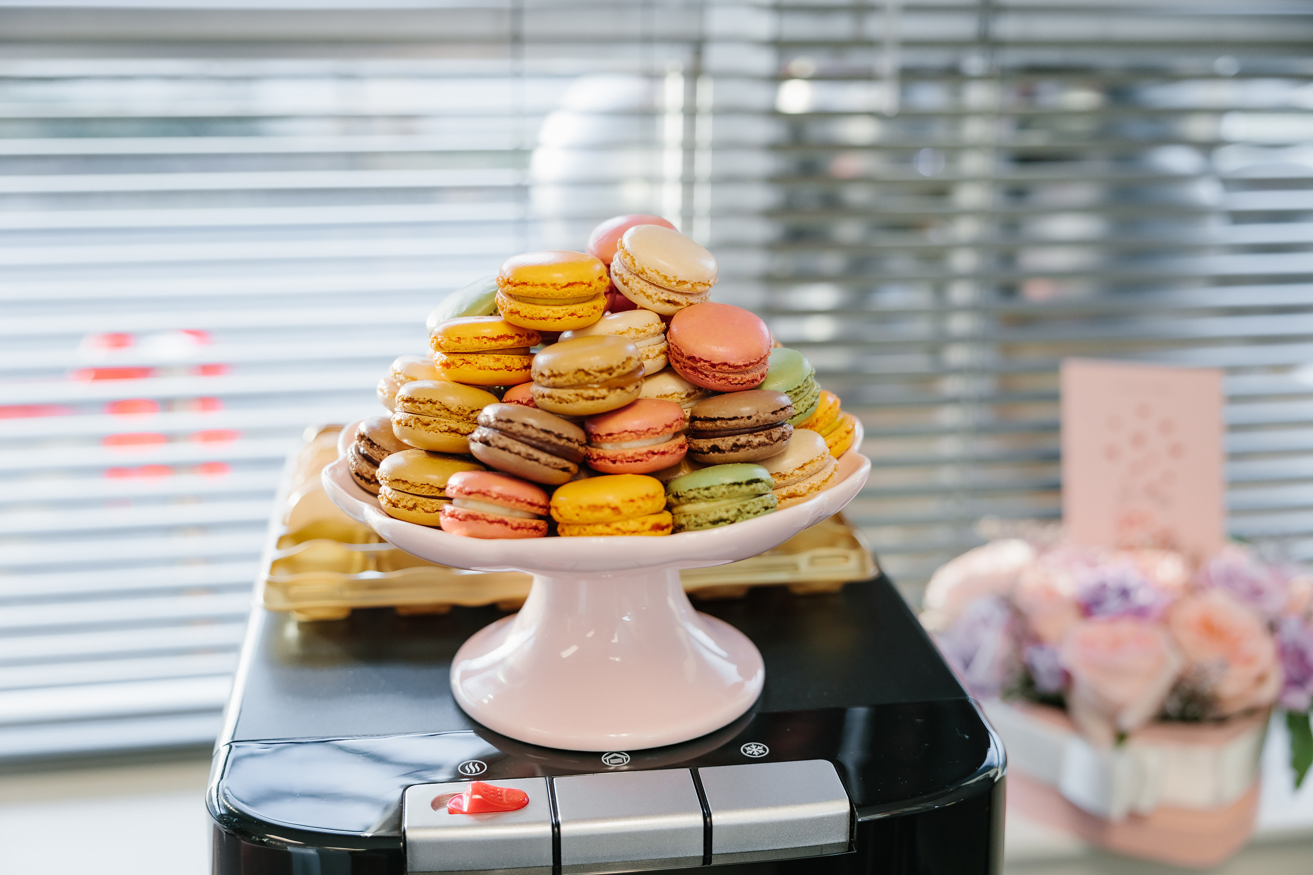 Grand Opening Trynkina Makeup 11.20.2022. Wedding family event photographer in Chicago Nick Yushevich