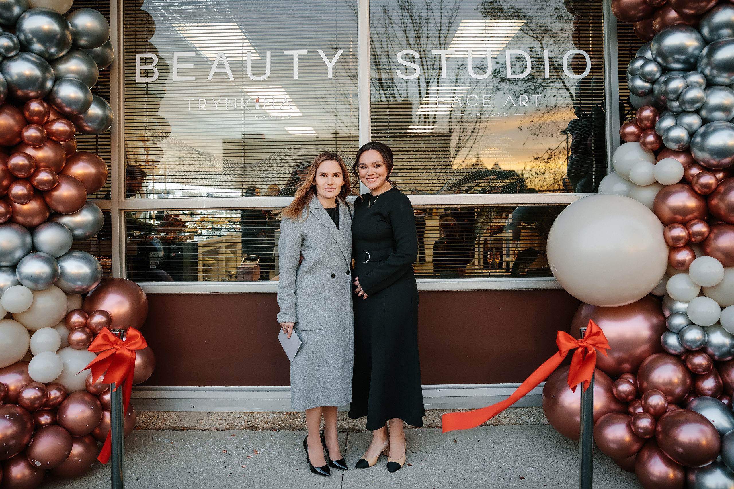 Grand Opening Trynkina Makeup 11.20.2022. Wedding family event photographer in Chicago Nick Yushevich