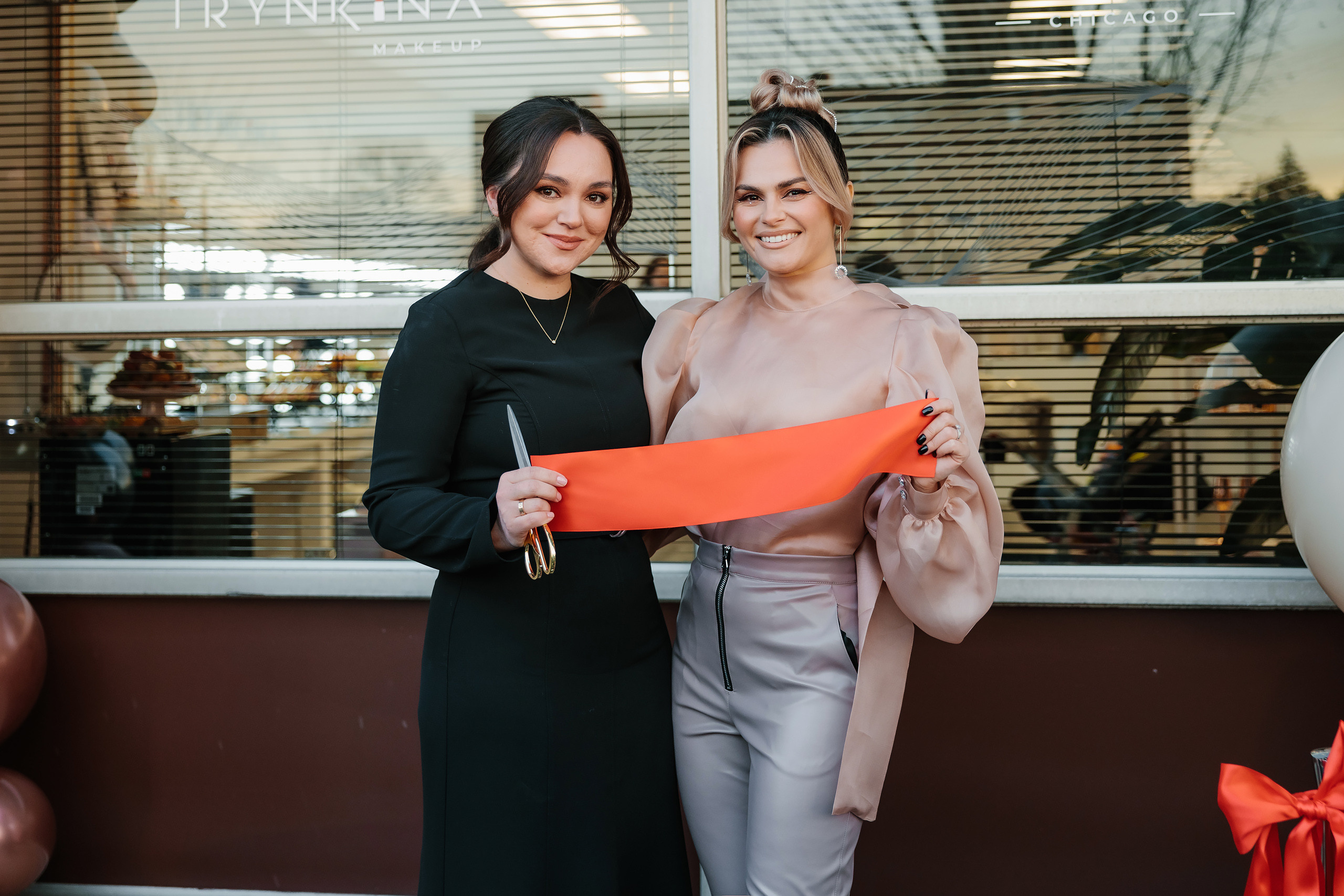 Grand Opening Trynkina Makeup 11.20.2022. Wedding family event photographer in Chicago Nick Yushevich