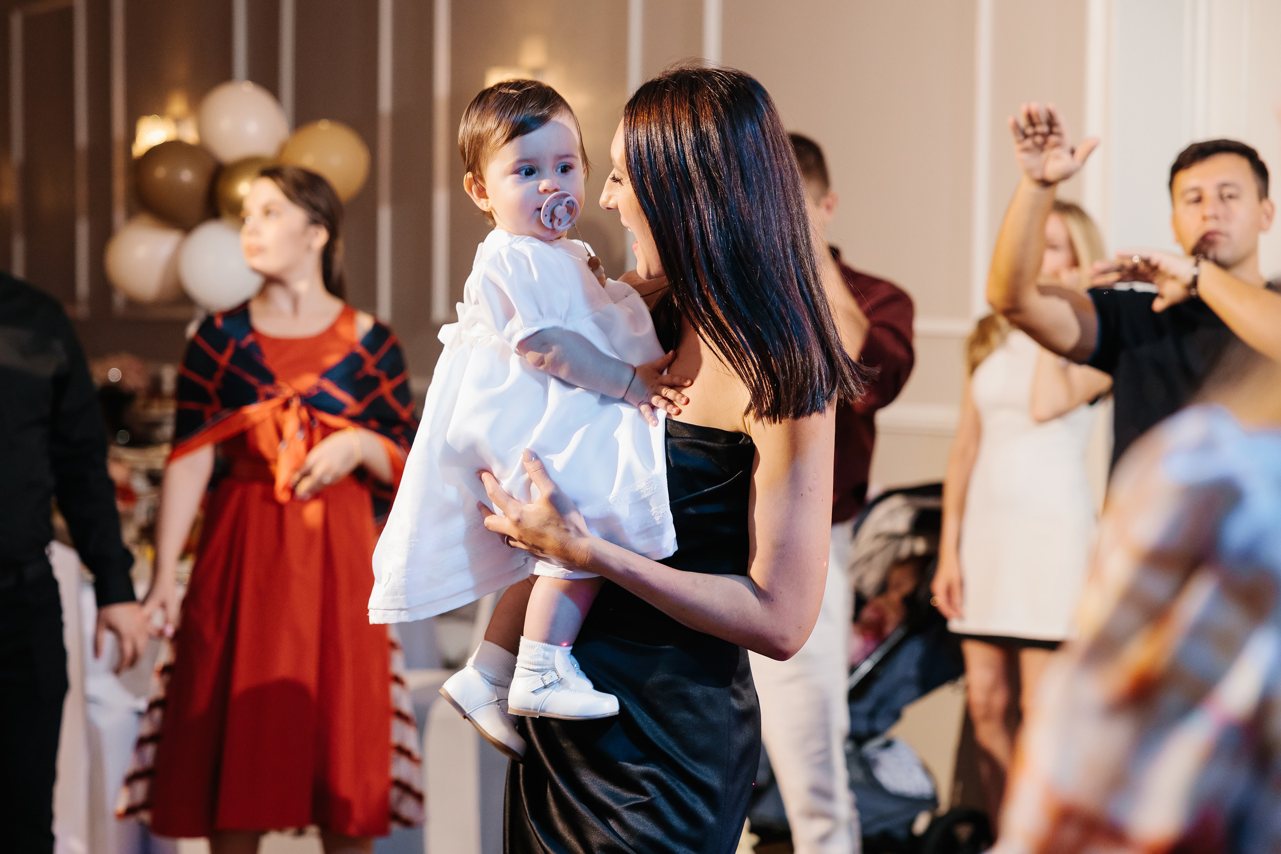 08.20.2022 First birthday. Wedding family event photographer in Chicago Nick Yushevich