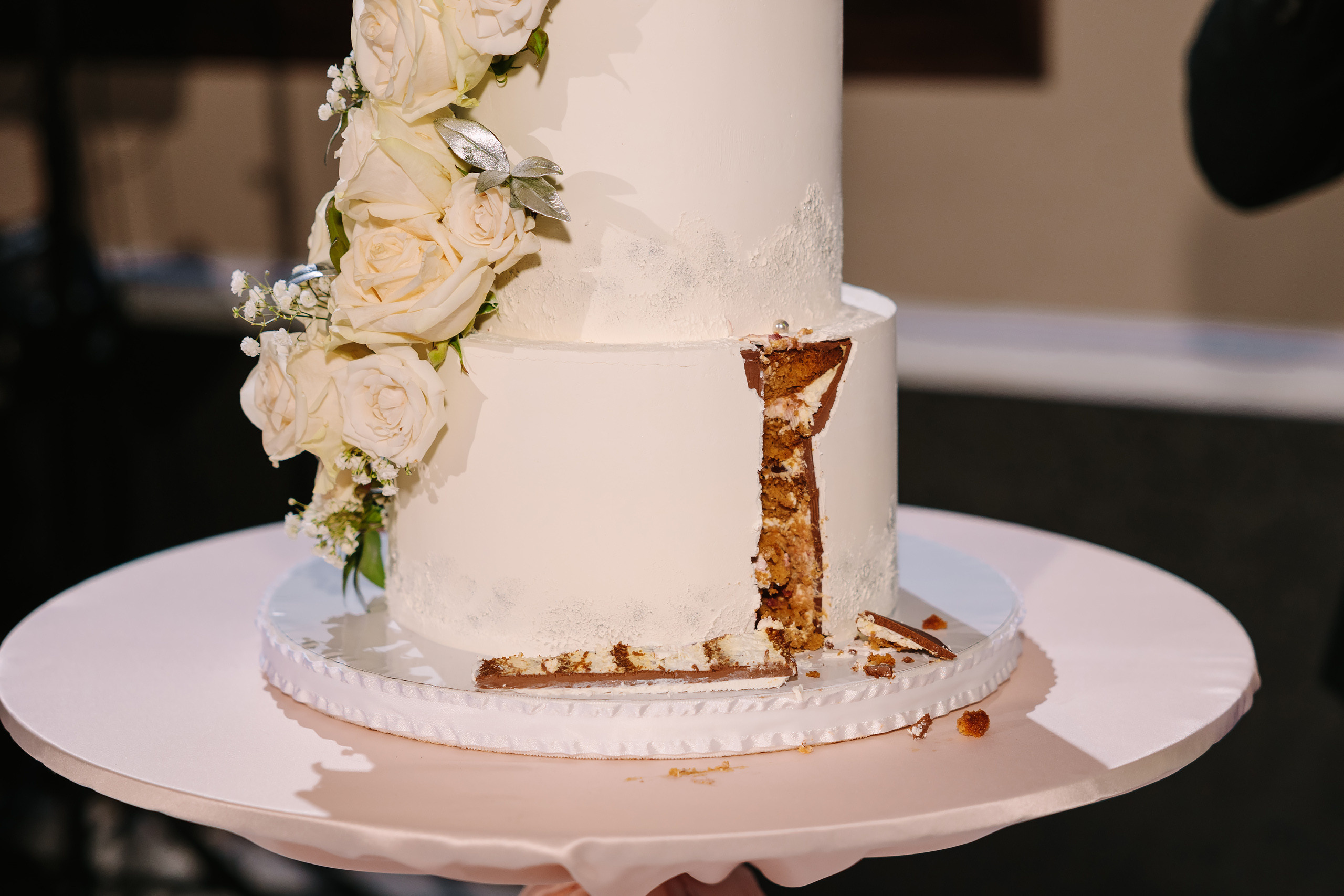 10.29.2022 Wedding. Wedding family event photographer in Chicago Nick Yushevich