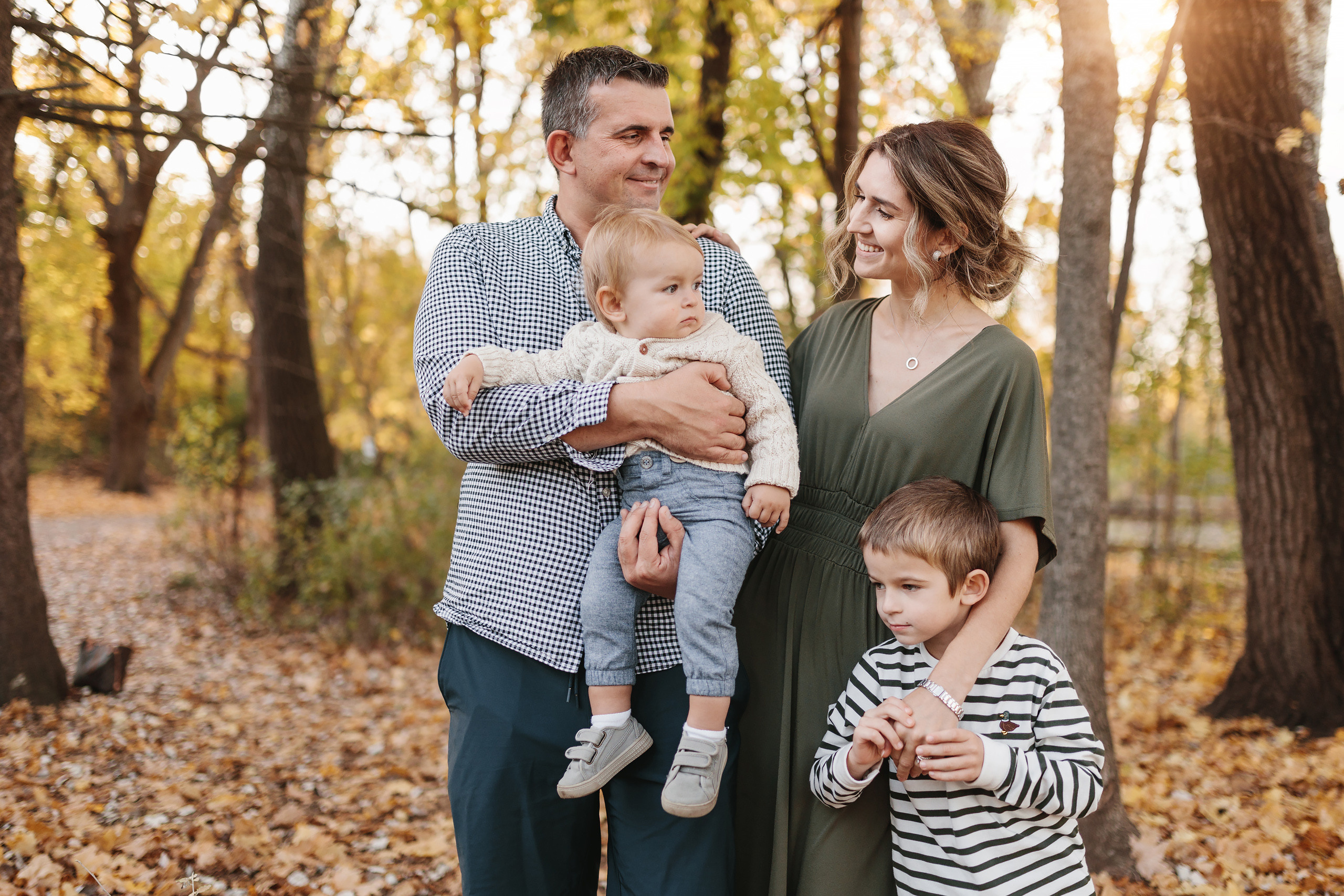 11.02.22 Family Photoshoot. Wedding family event photographer in Chicago Nick Yushevich