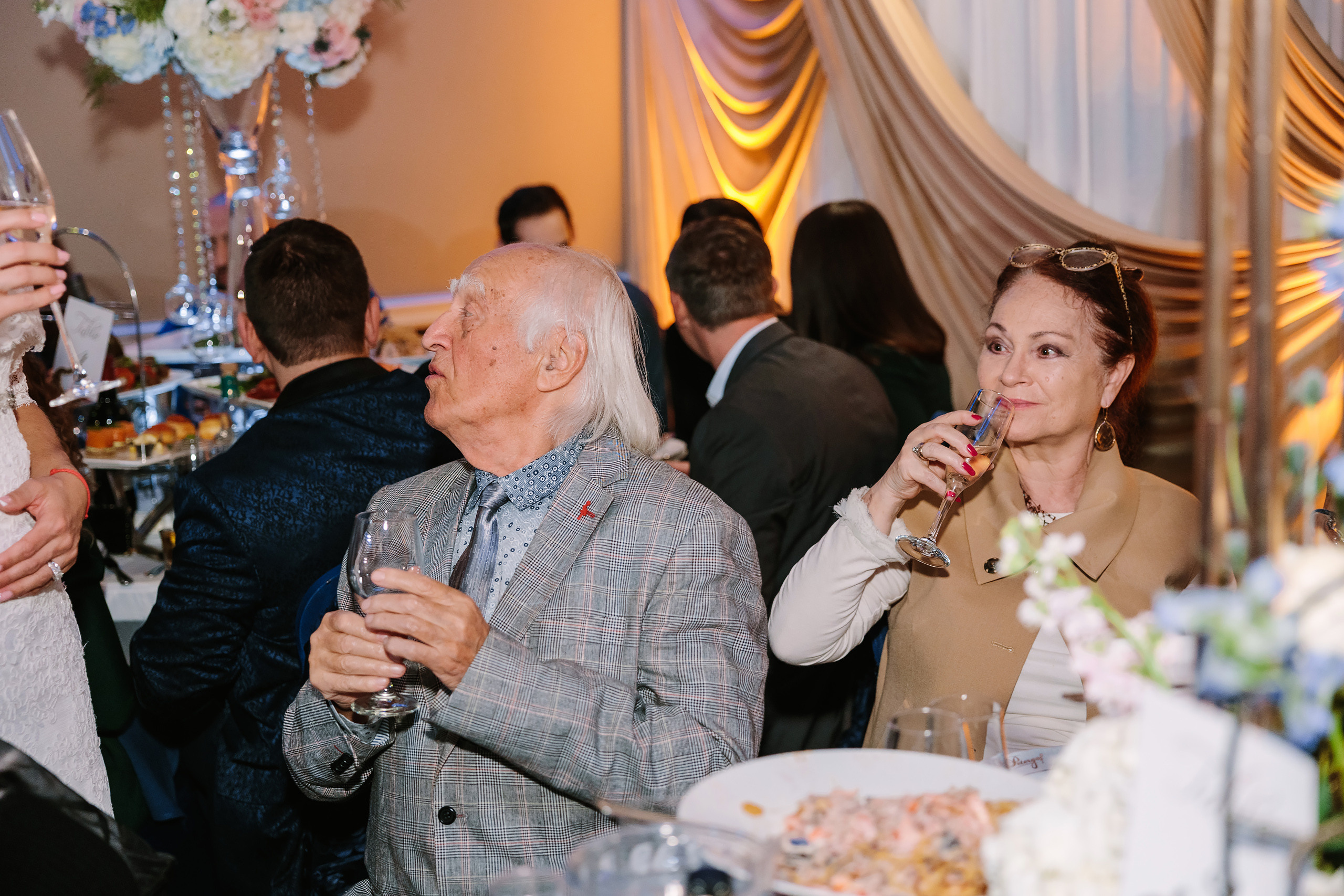 10.29.2022 Wedding. Wedding family event photographer in Chicago Nick Yushevich