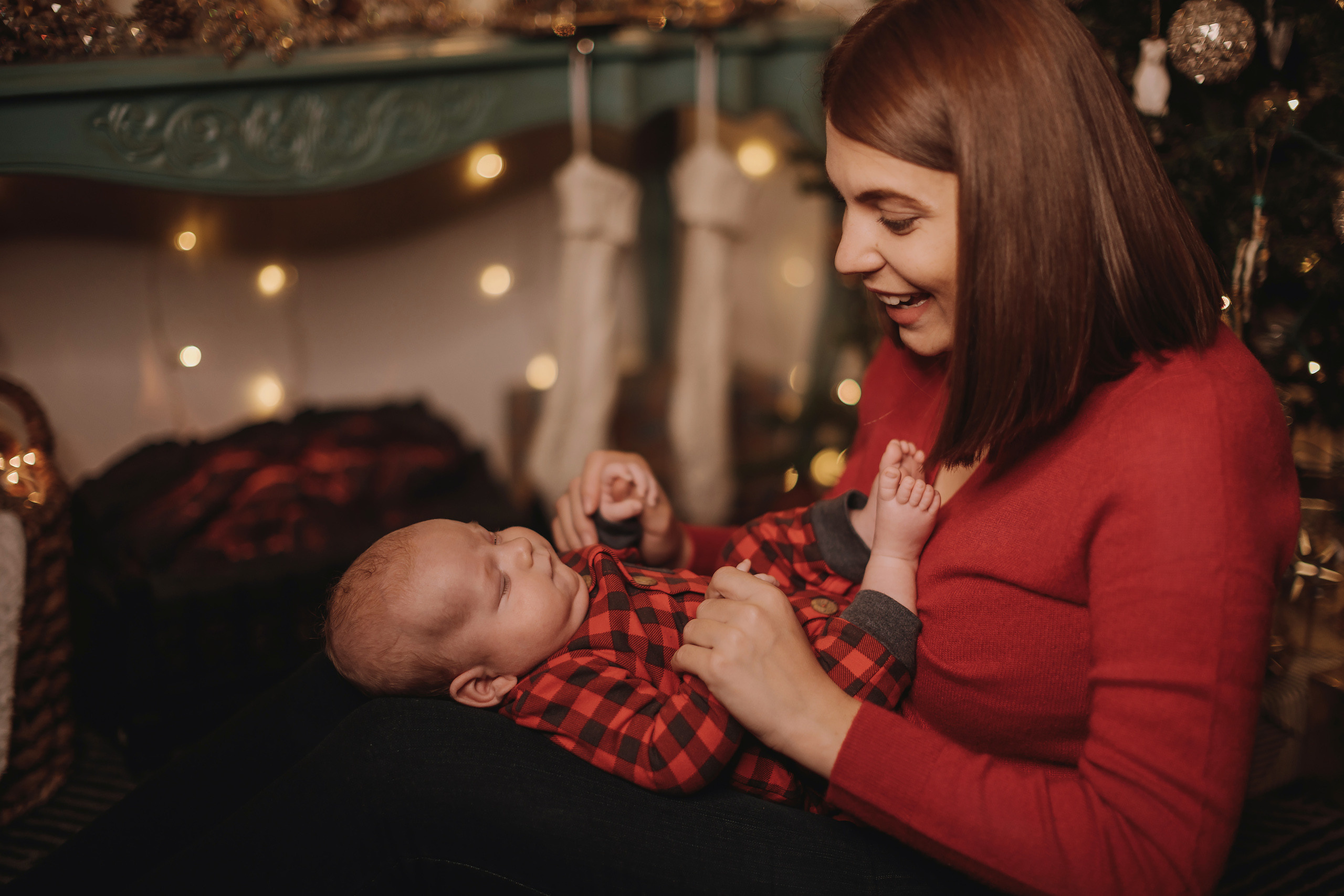 11.26.2022 Christmas Photoshoot 9. Wedding family event photographer in Chicago Nick Yushevich